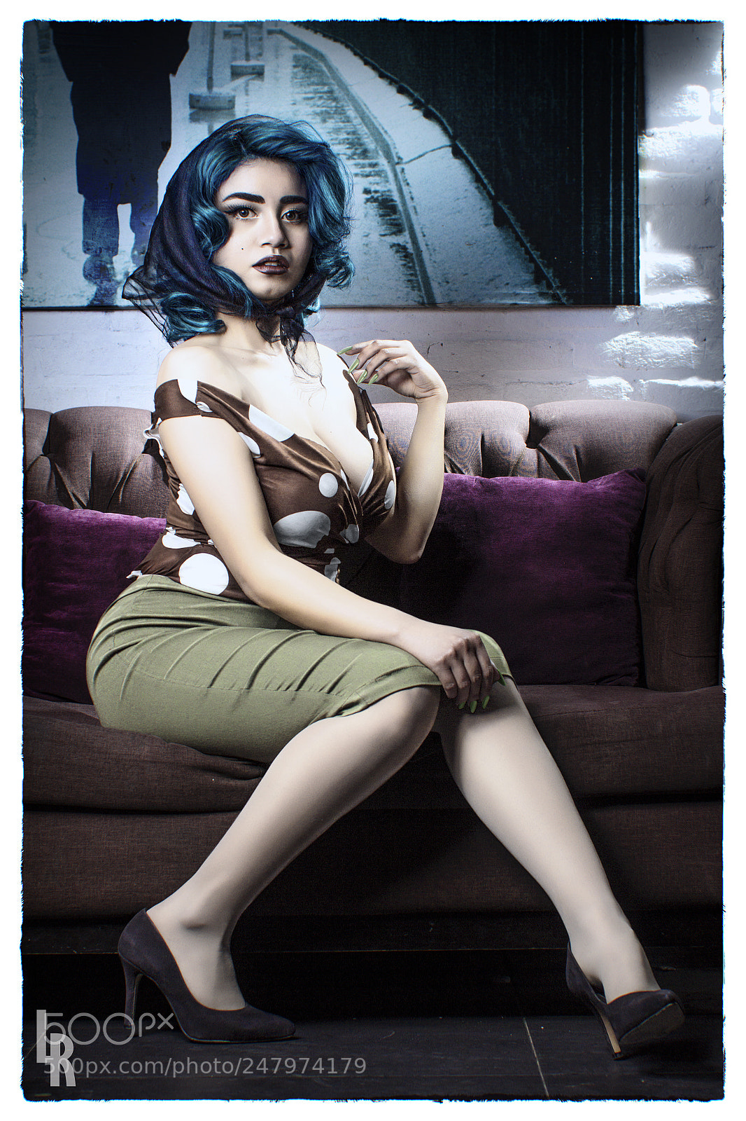 Canon EOS 600D (Rebel EOS T3i / EOS Kiss X5) sample photo. Blue pinup photography