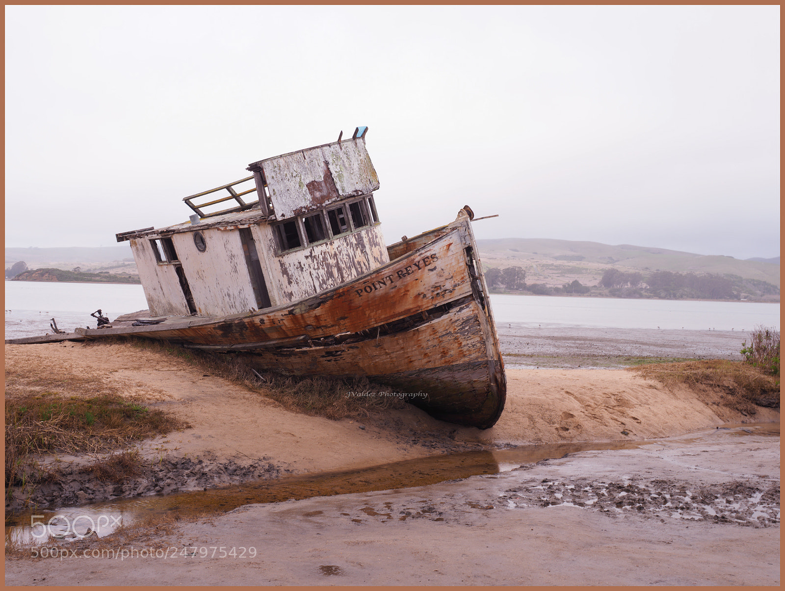 Olympus OM-D E-M1 Mark II sample photo. Shipwreck photography