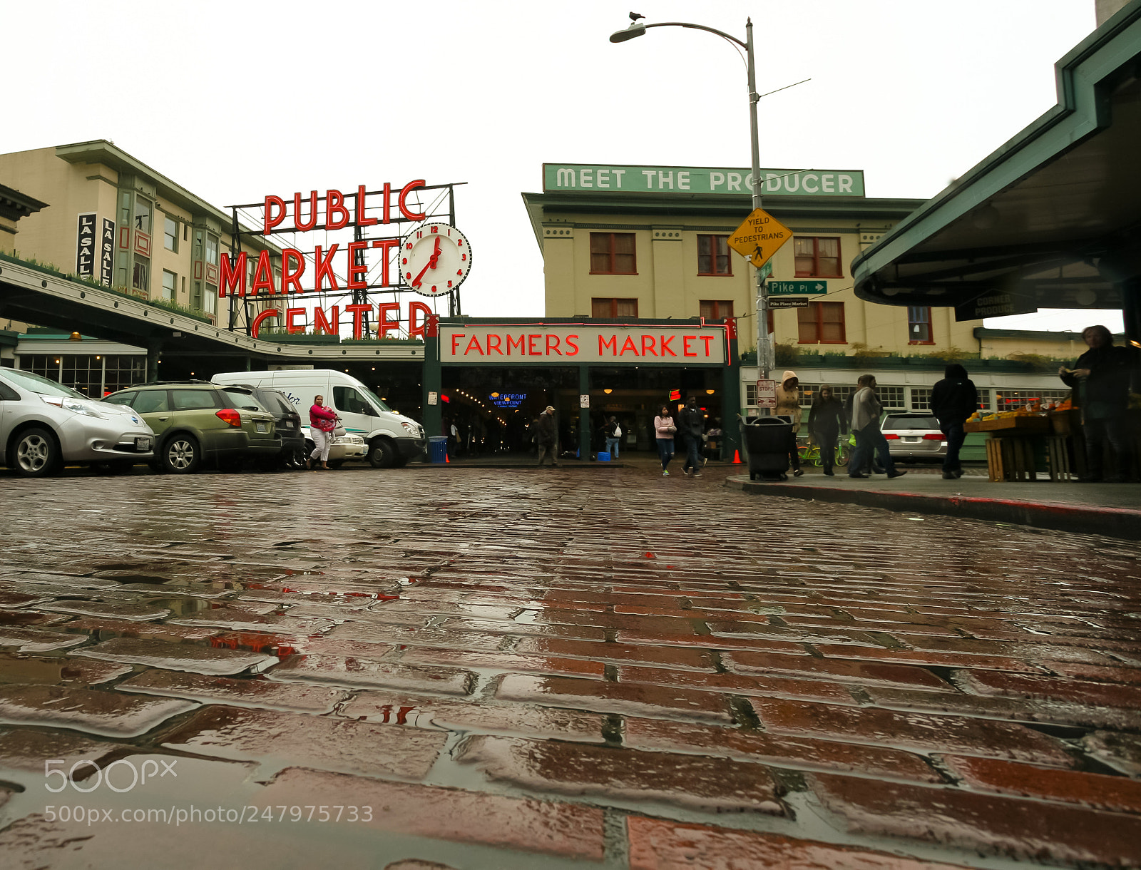 Canon EOS 5D sample photo. Pike place market photography