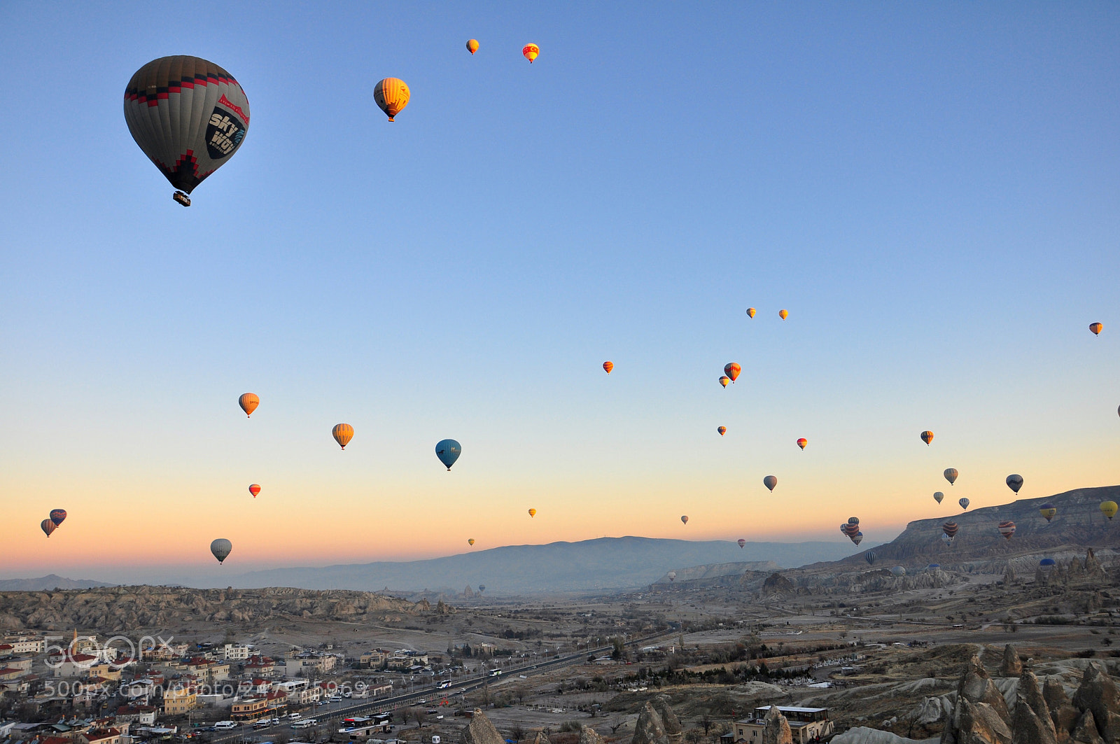 Nikon D90 sample photo. Hot air balloons photography