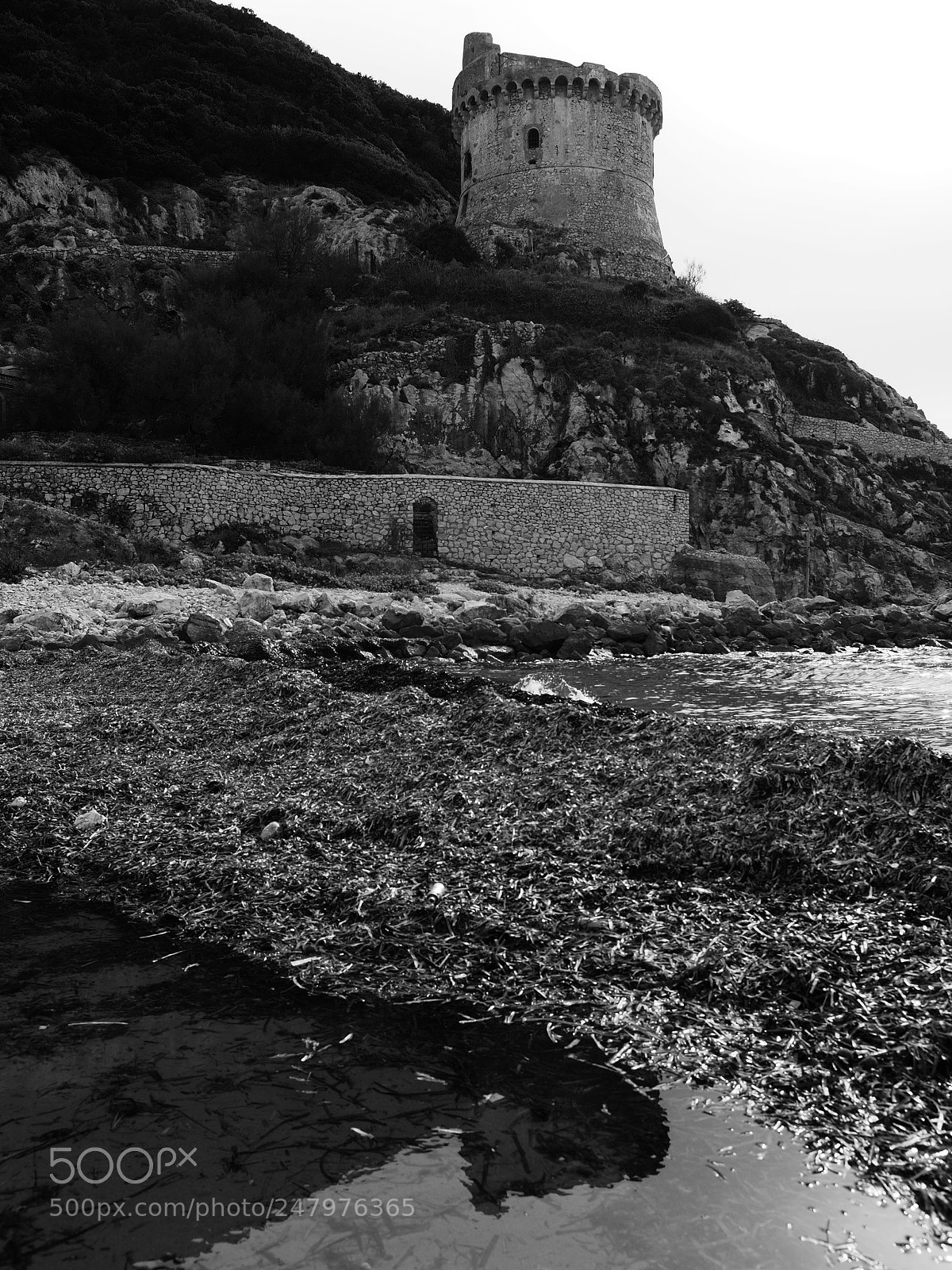Olympus OM-D E-M5 II sample photo. Torre paola 17p9246501 20k photography