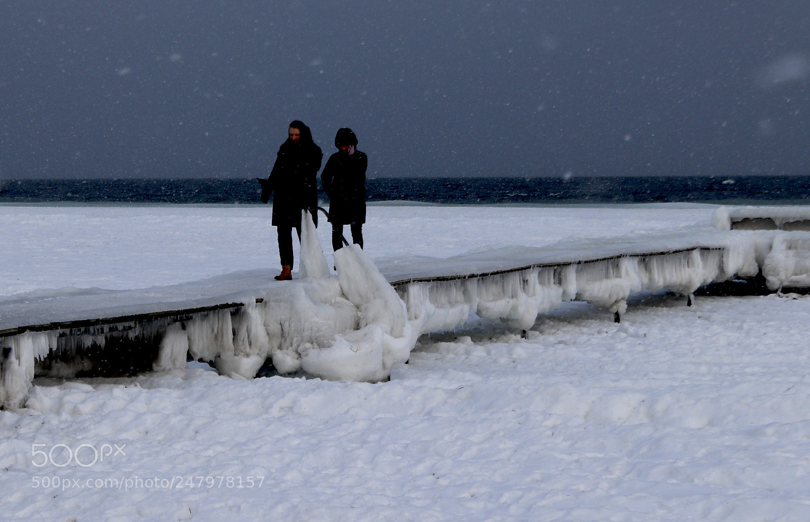 Canon EOS 77D (EOS 9000D / EOS 770D) sample photo. Ice photography