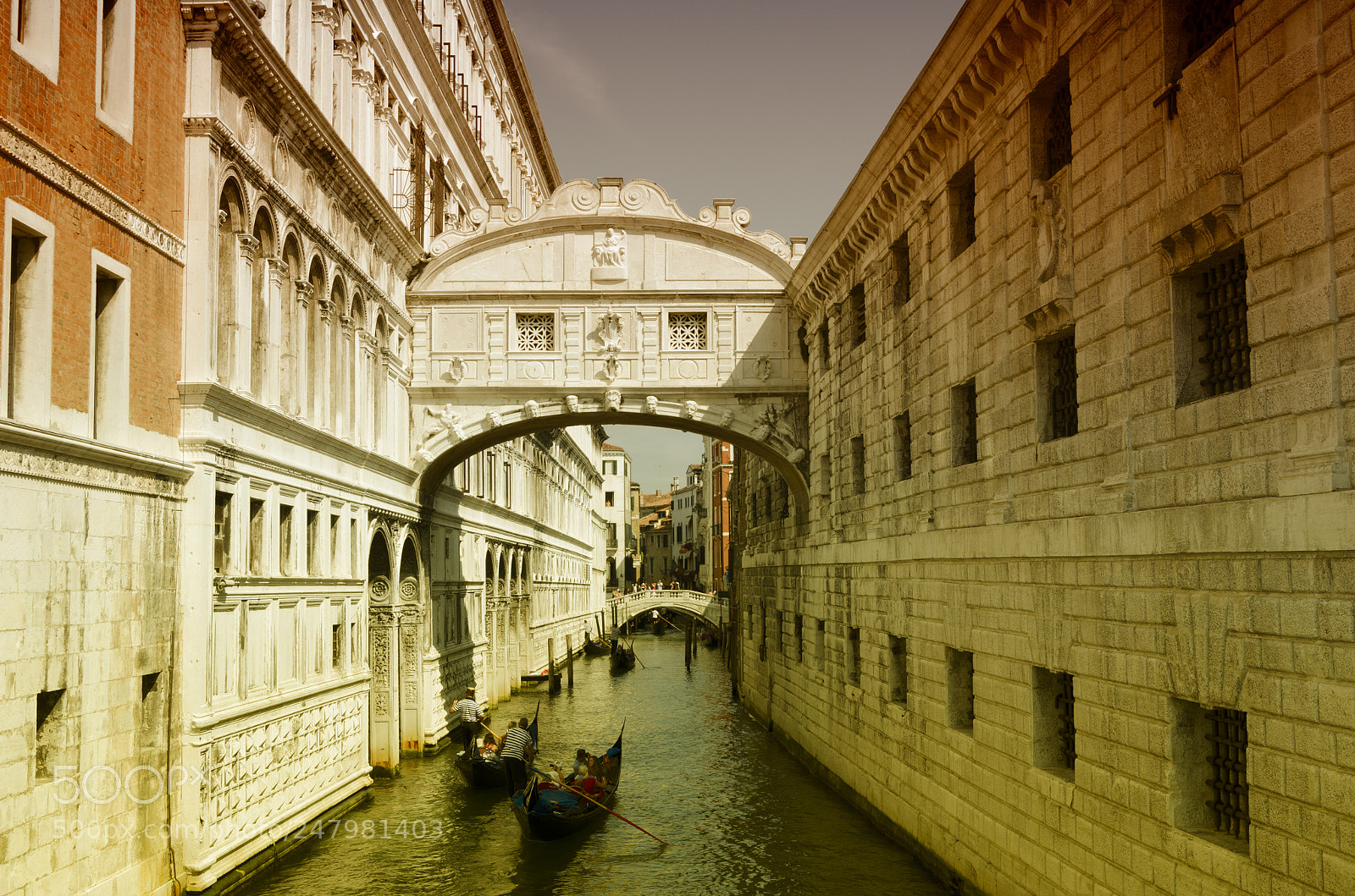 Nikon D5100 sample photo. El puente de los photography
