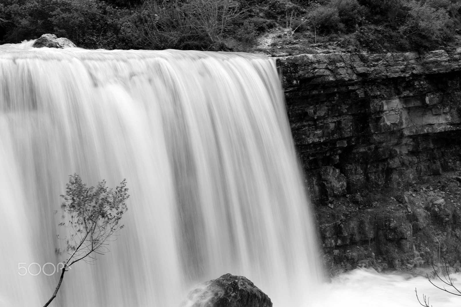 Canon EF 24-70mm F4L IS USM sample photo. Waterfall photography