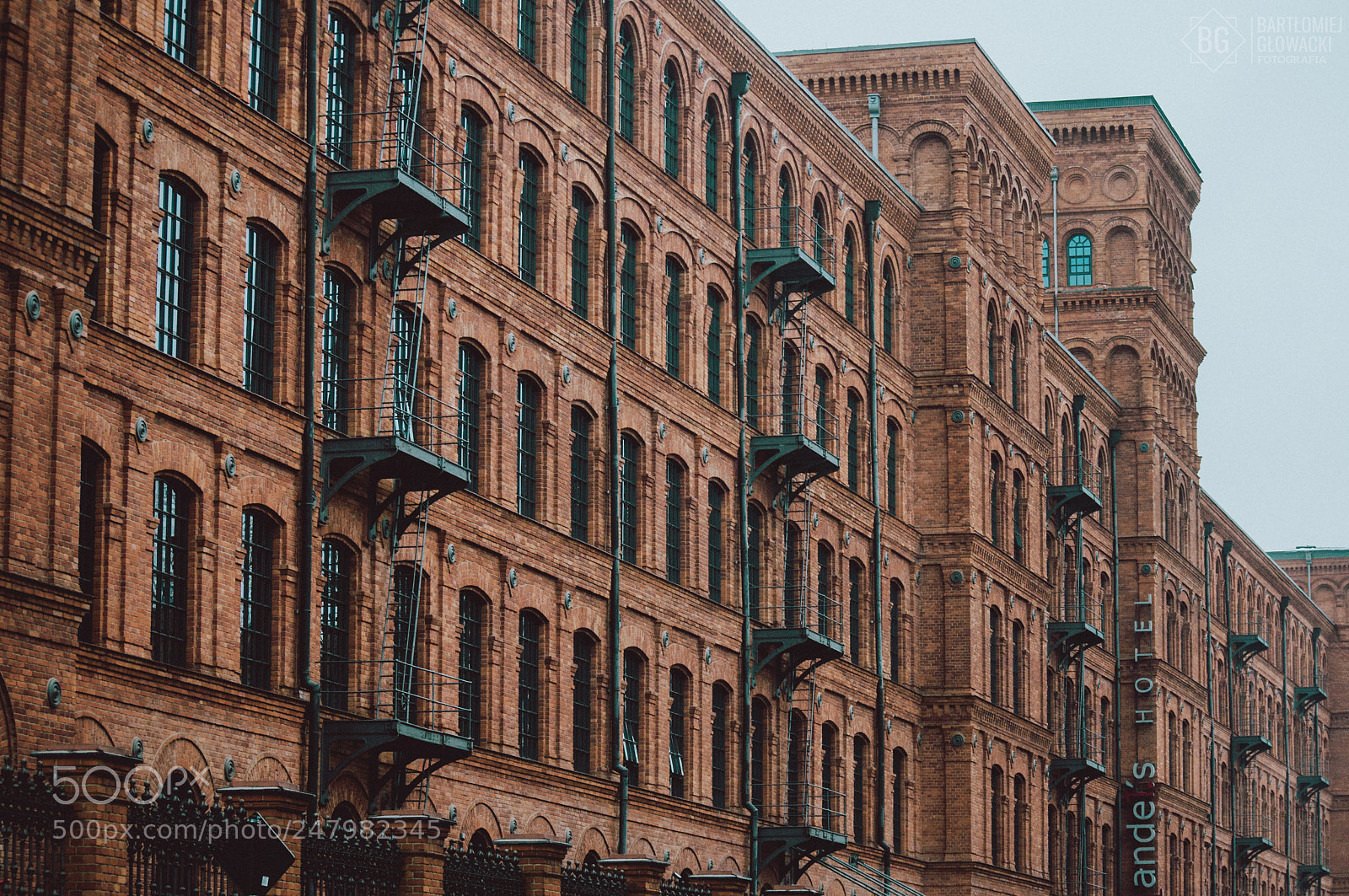 Nikon D5000 sample photo. Vienna house andel's lodz photography
