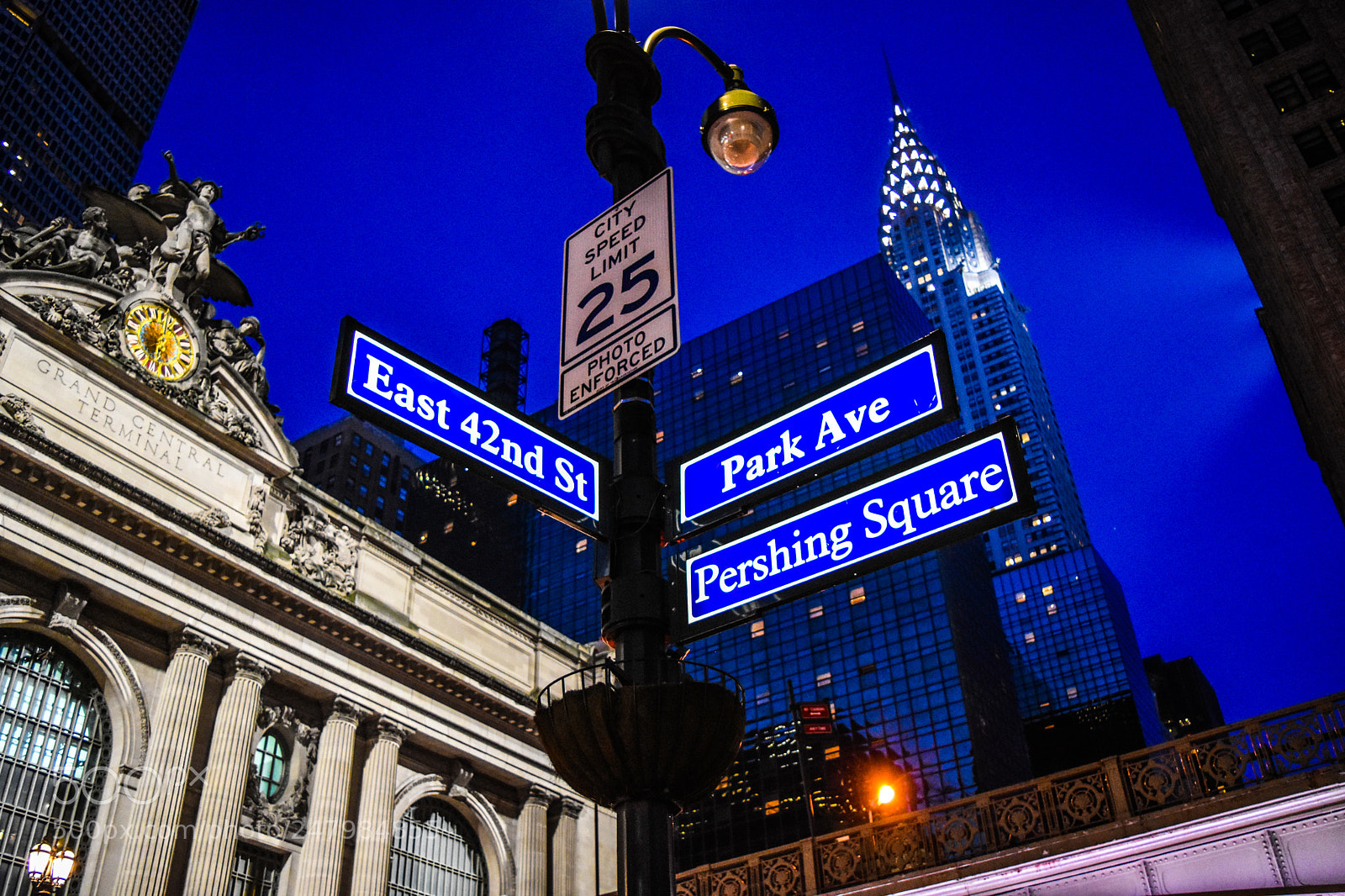 Nikon D7200 sample photo. Grand central station at photography