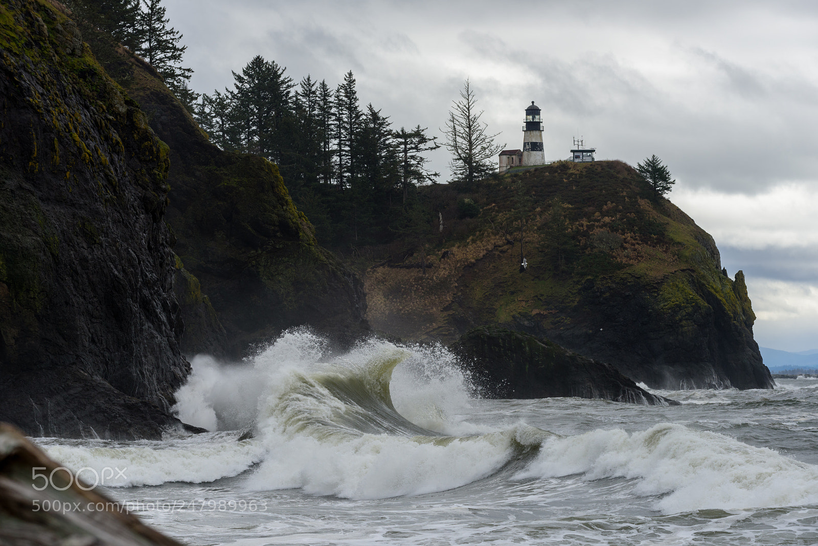 Nikon D810 sample photo. Cape disappointment lighthouse and photography