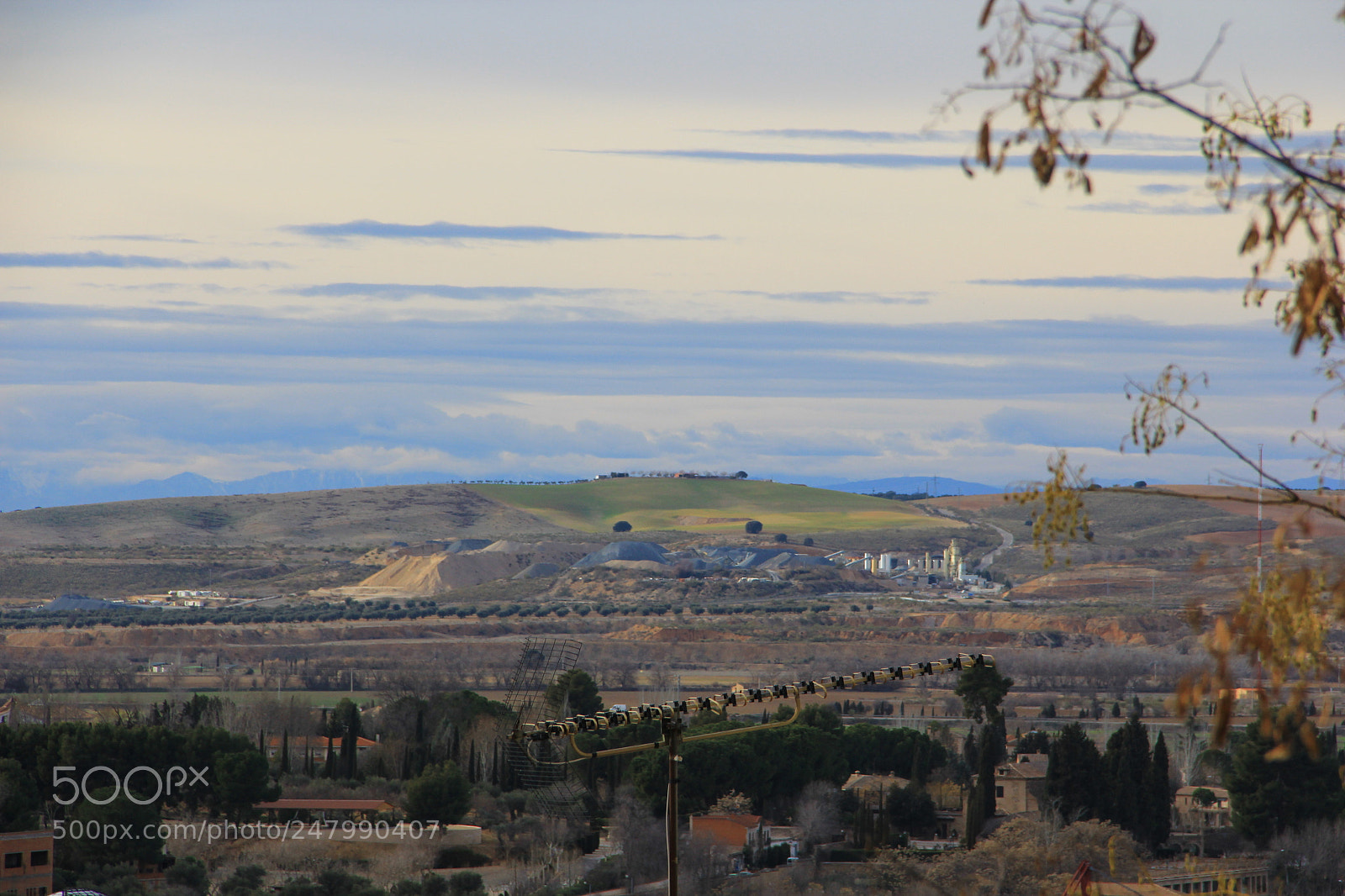 Canon EF-S 18-135mm F3.5-5.6 IS sample photo. Dawn in toledo photography