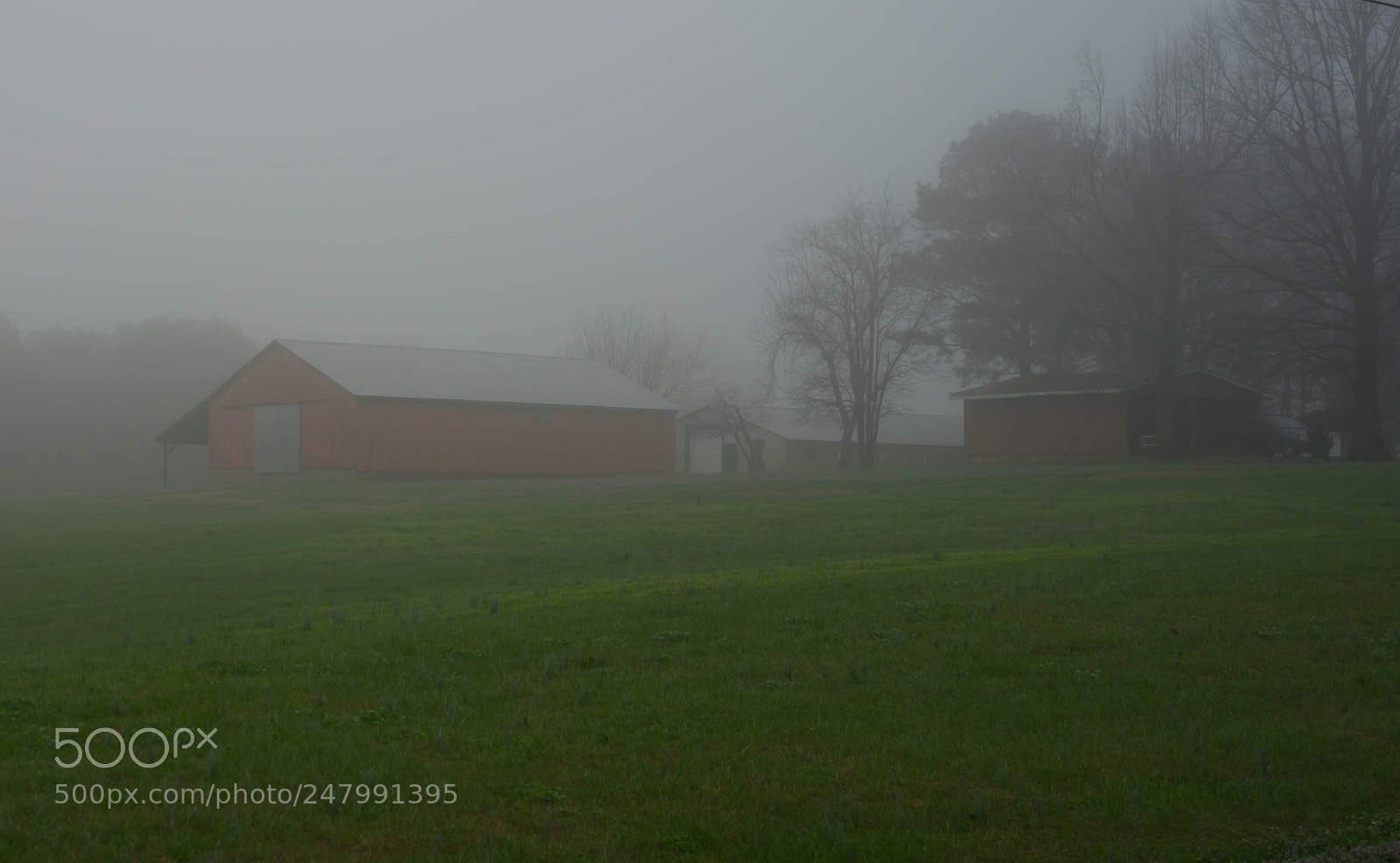 Sony a7 II sample photo. Red barn in the photography