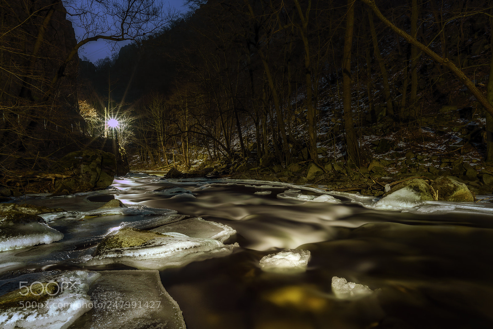 Nikon D810 sample photo. Icy nightshift photography
