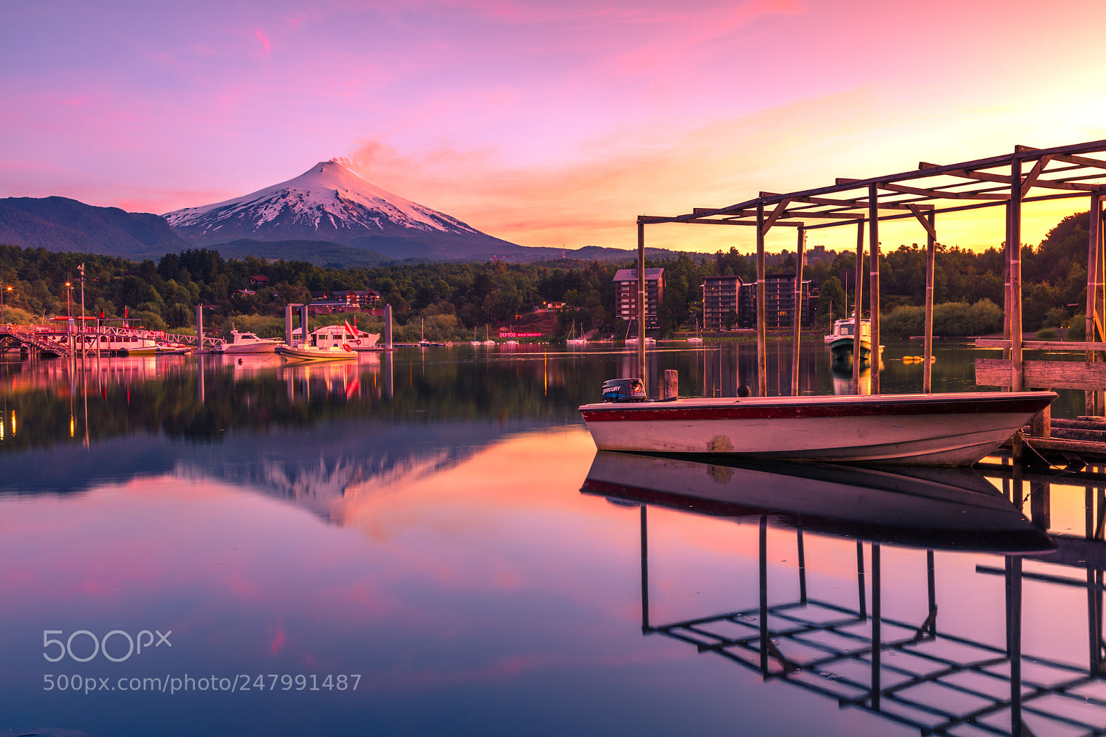 Canon EOS 5DS sample photo. Volcano villarrica photography