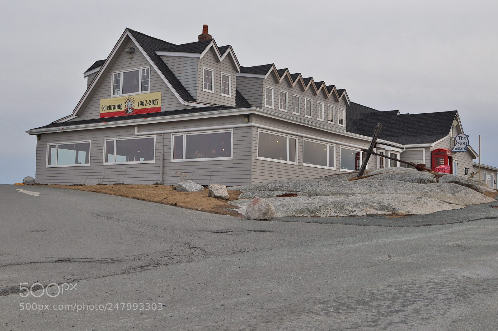 Canon EOS 800D (EOS Rebel T7i / EOS Kiss X9i) sample photo. Peggy's cove by kelly photography