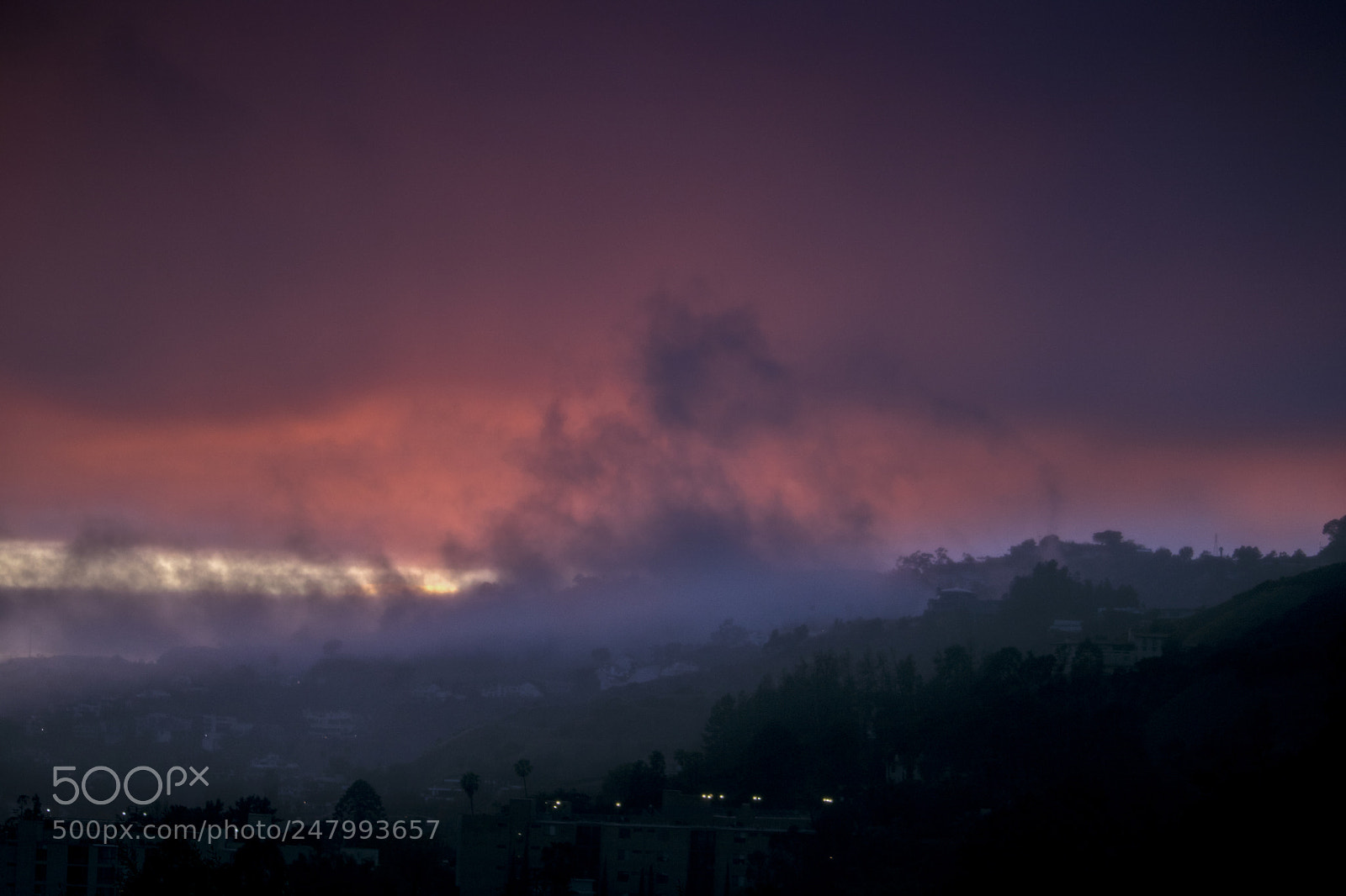 Canon EOS 750D (EOS Rebel T6i / EOS Kiss X8i) sample photo. Hollywood hills after rain photography