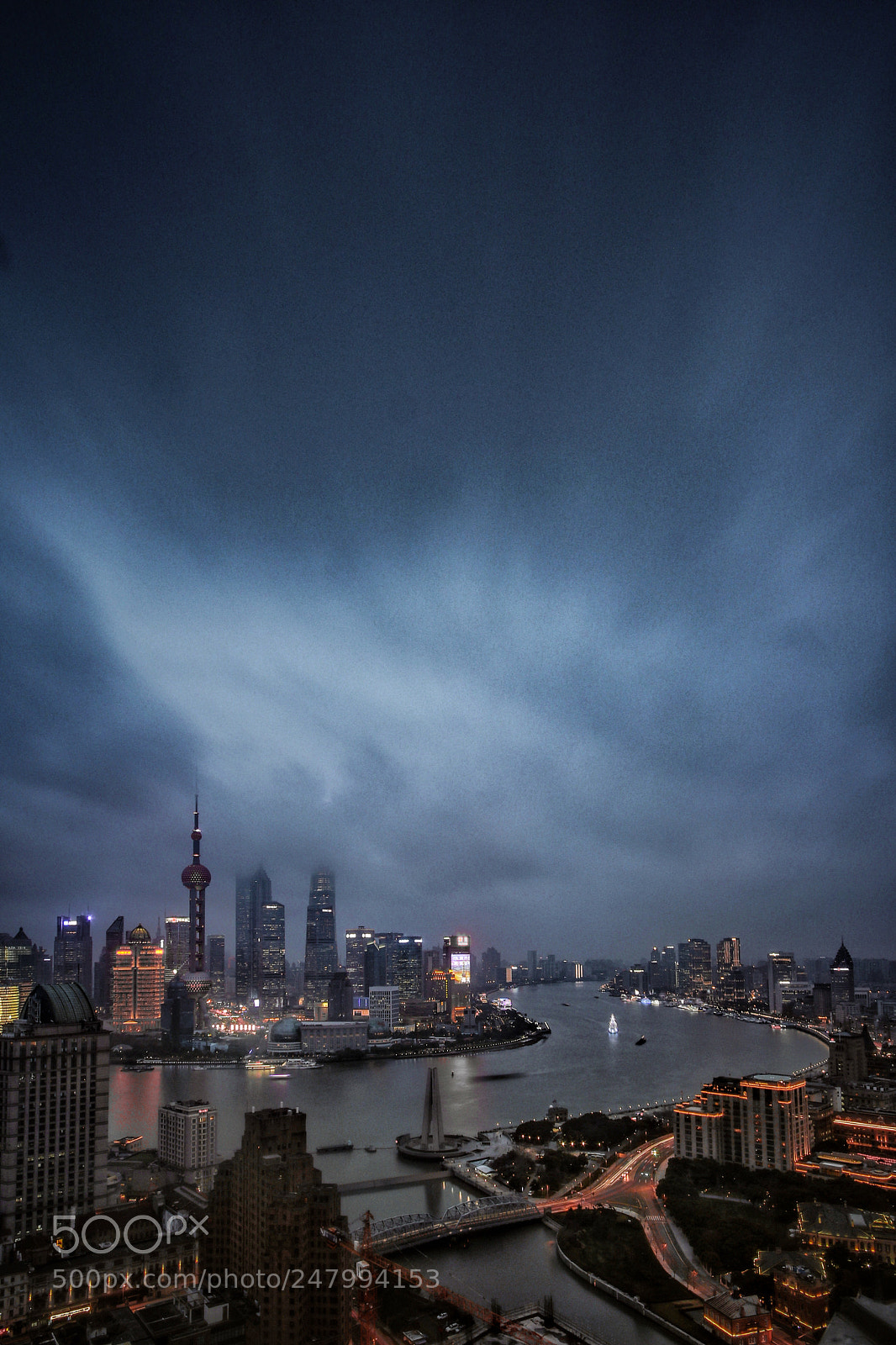 Canon EOS 80D sample photo. Cloudy shanghai photography