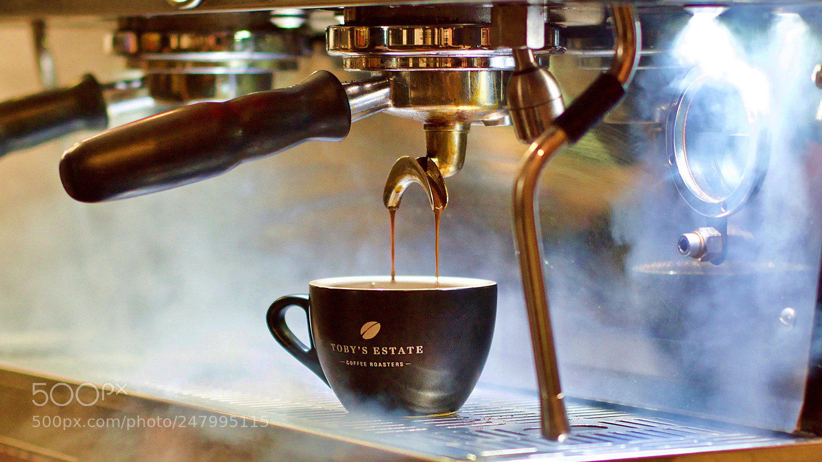 Olympus PEN-F sample photo. "it's always coffee time" photography