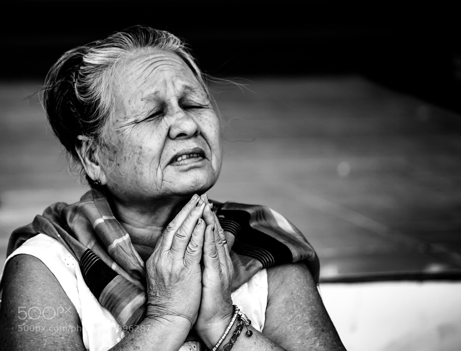 Canon EOS 7D sample photo. Devotion photography