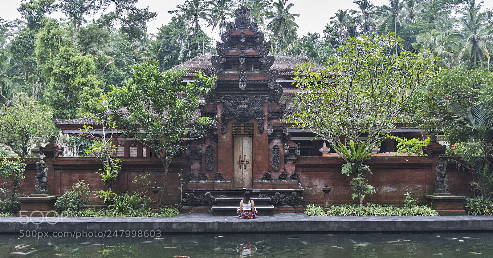 Nikon D3100 sample photo. Seeking spirituality photography