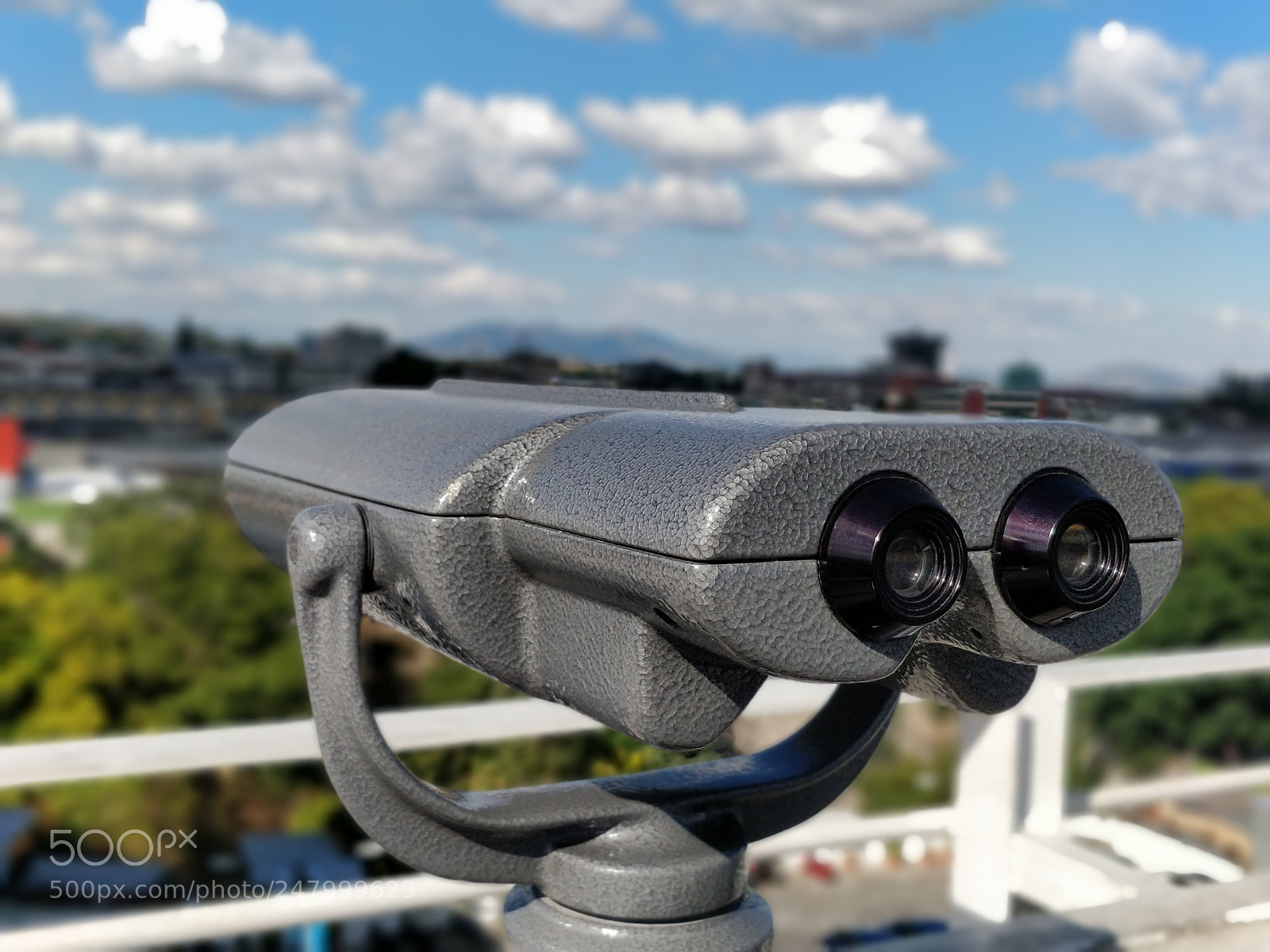 OnePlus 5 sample photo. Blue sky photography