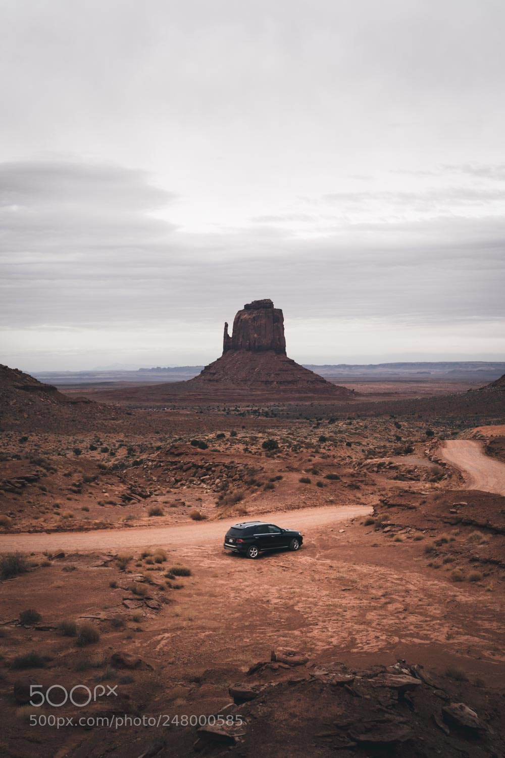 Sony a7 II sample photo. Road trip with black photography