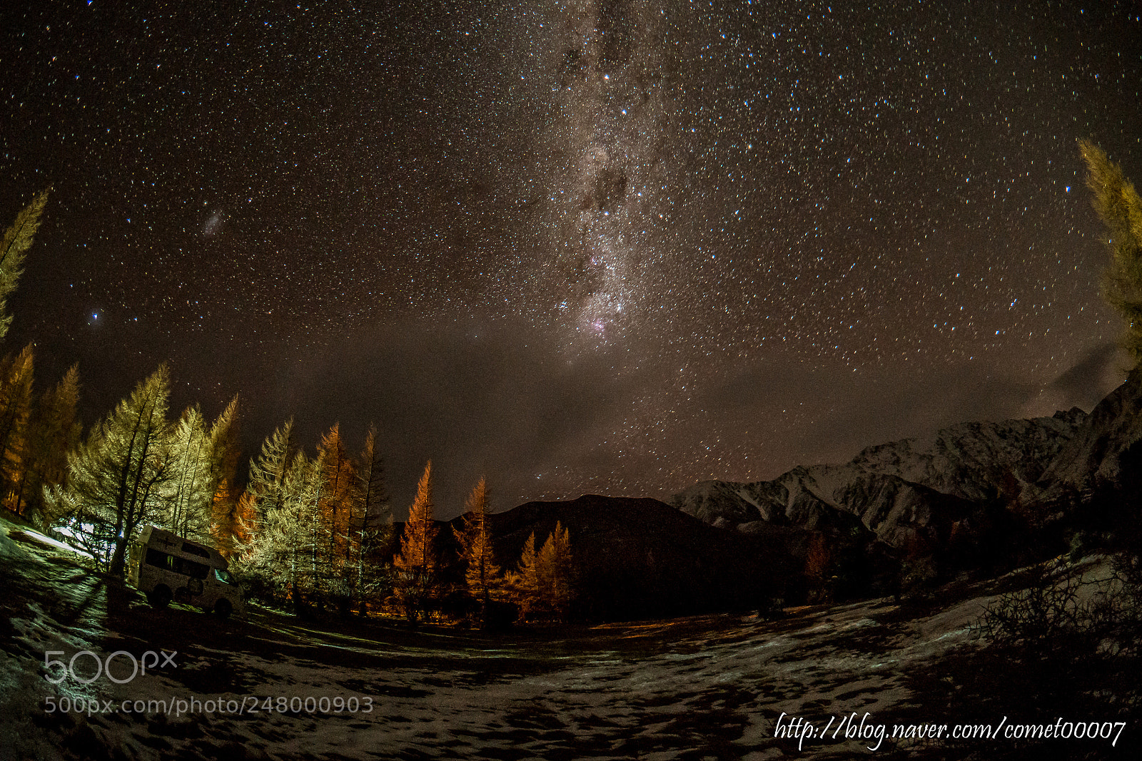 Samsung NX1 sample photo. Camping in milky way photography