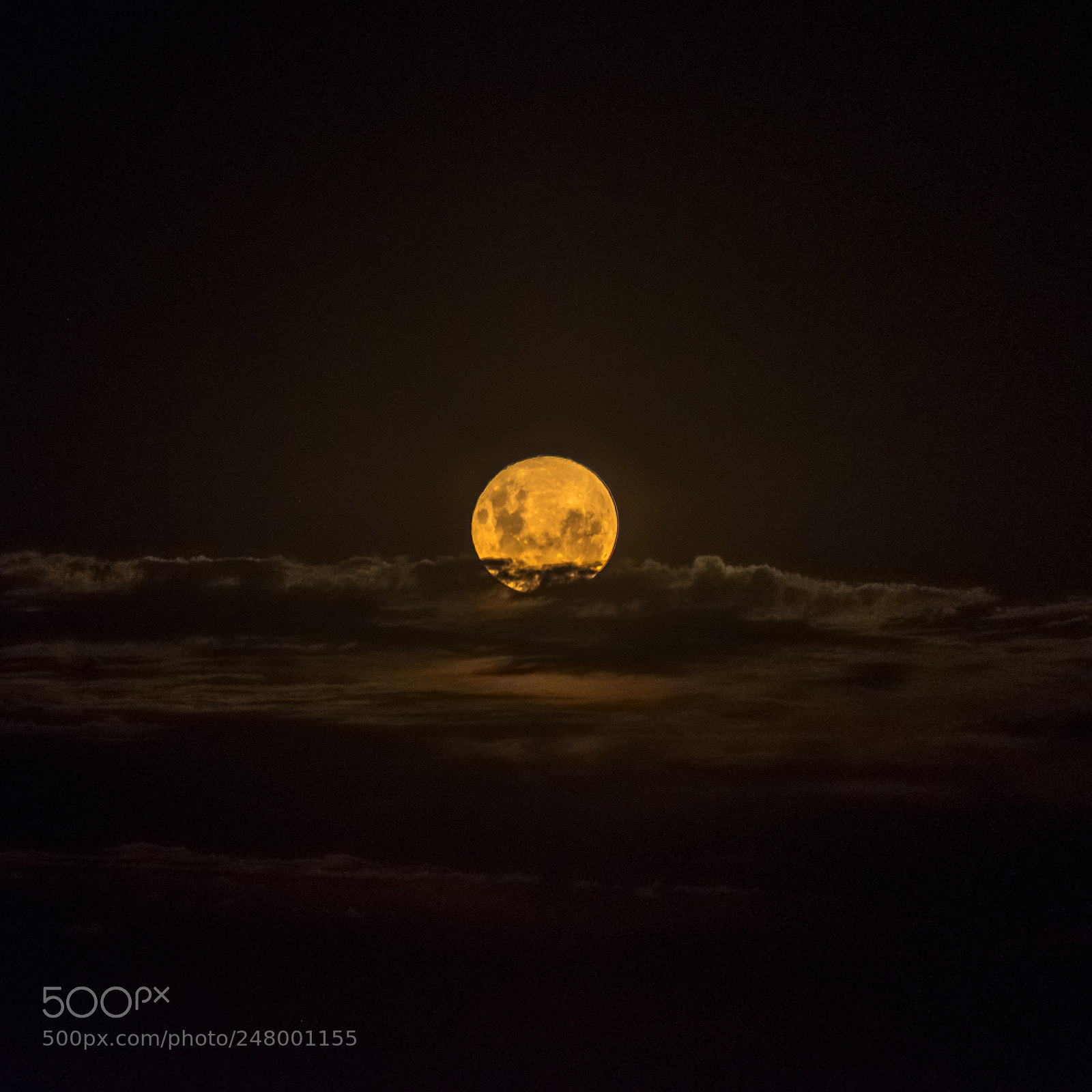 Fujifilm X-T20 sample photo. Cloudy moon photography