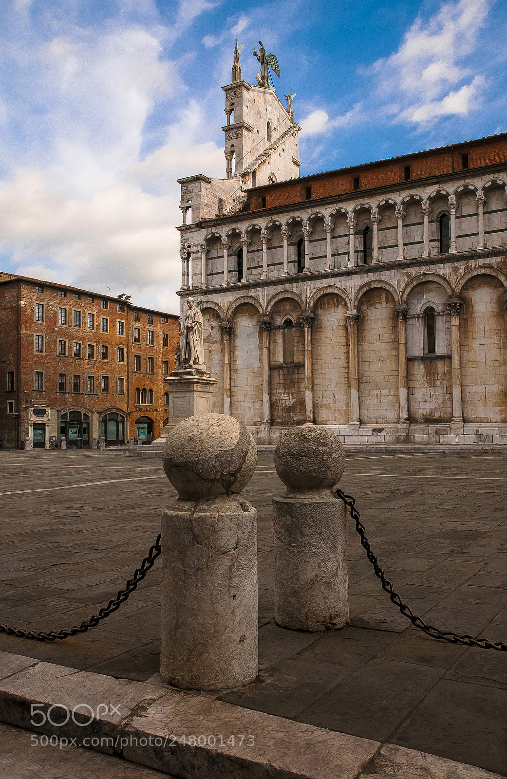 Nikon D300S sample photo. Lucca church photography