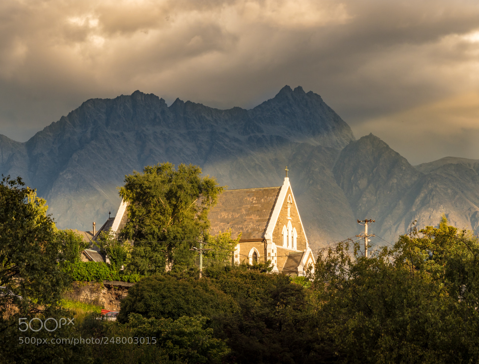 Olympus OM-D E-M1 Mark II sample photo. Queenstown church illumined by photography