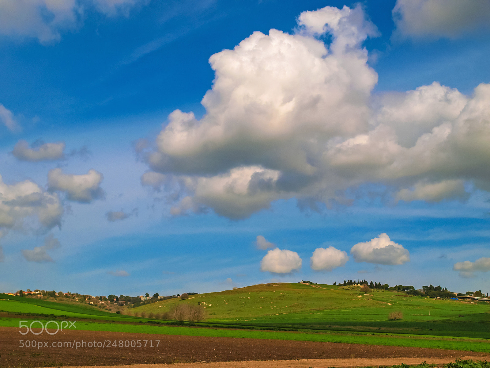 Olympus E-3 sample photo. Drifting clouds. photography