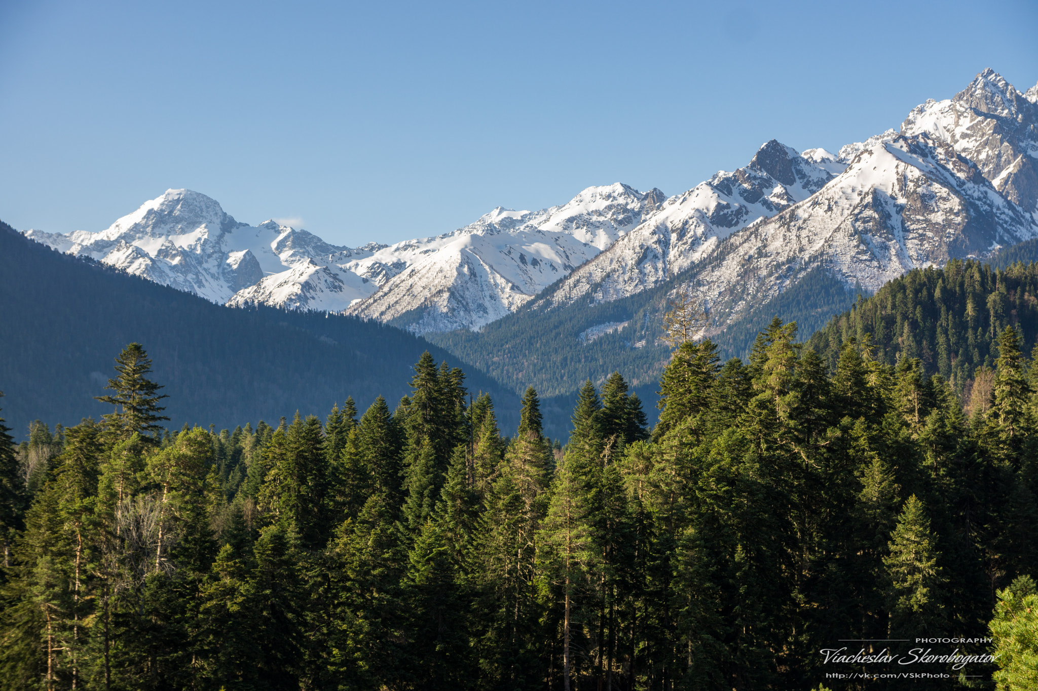 Sony SLT-A77 sample photo. Mountains photography