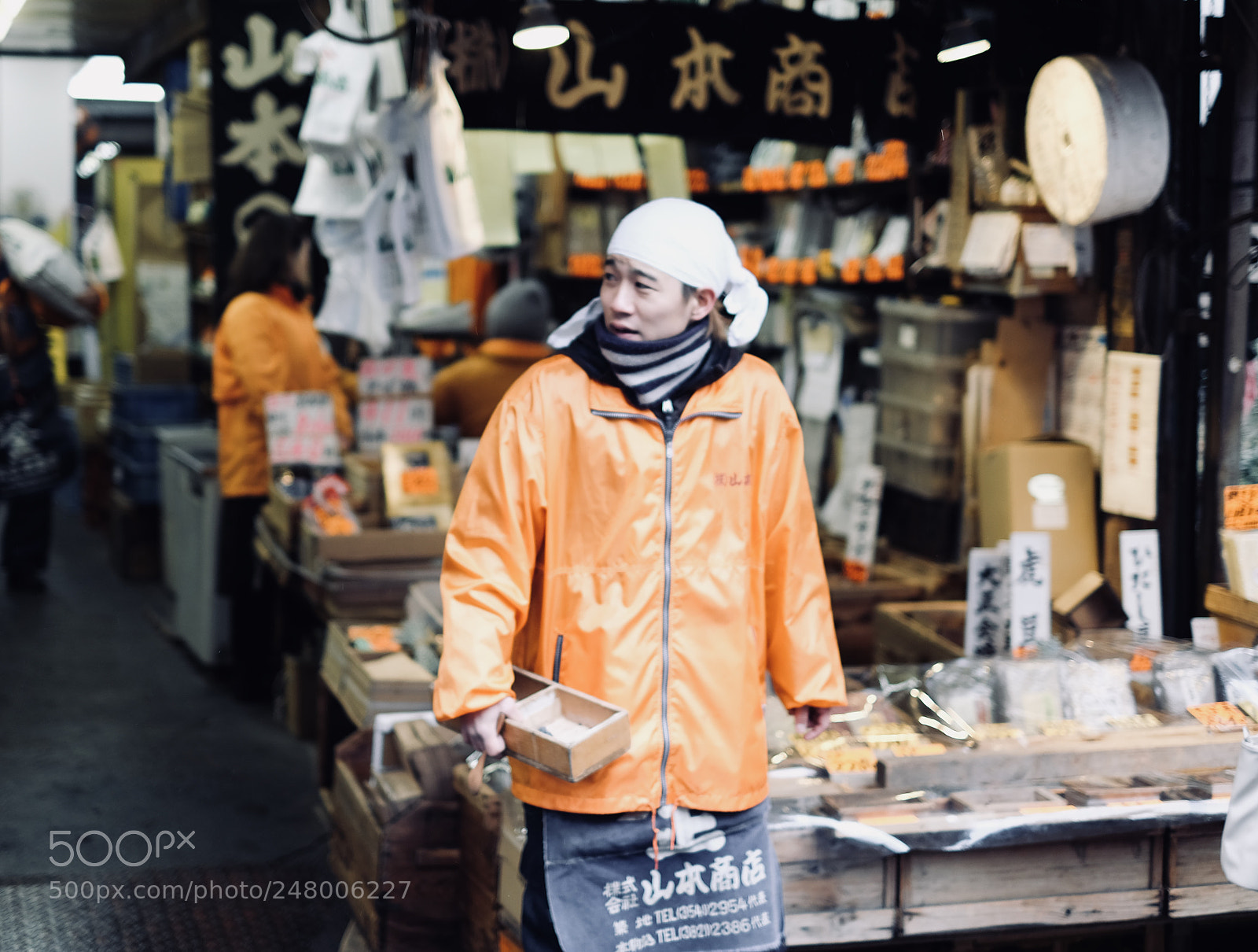 Fujifilm X-Pro2 sample photo. 银座旁的烟火气 photography