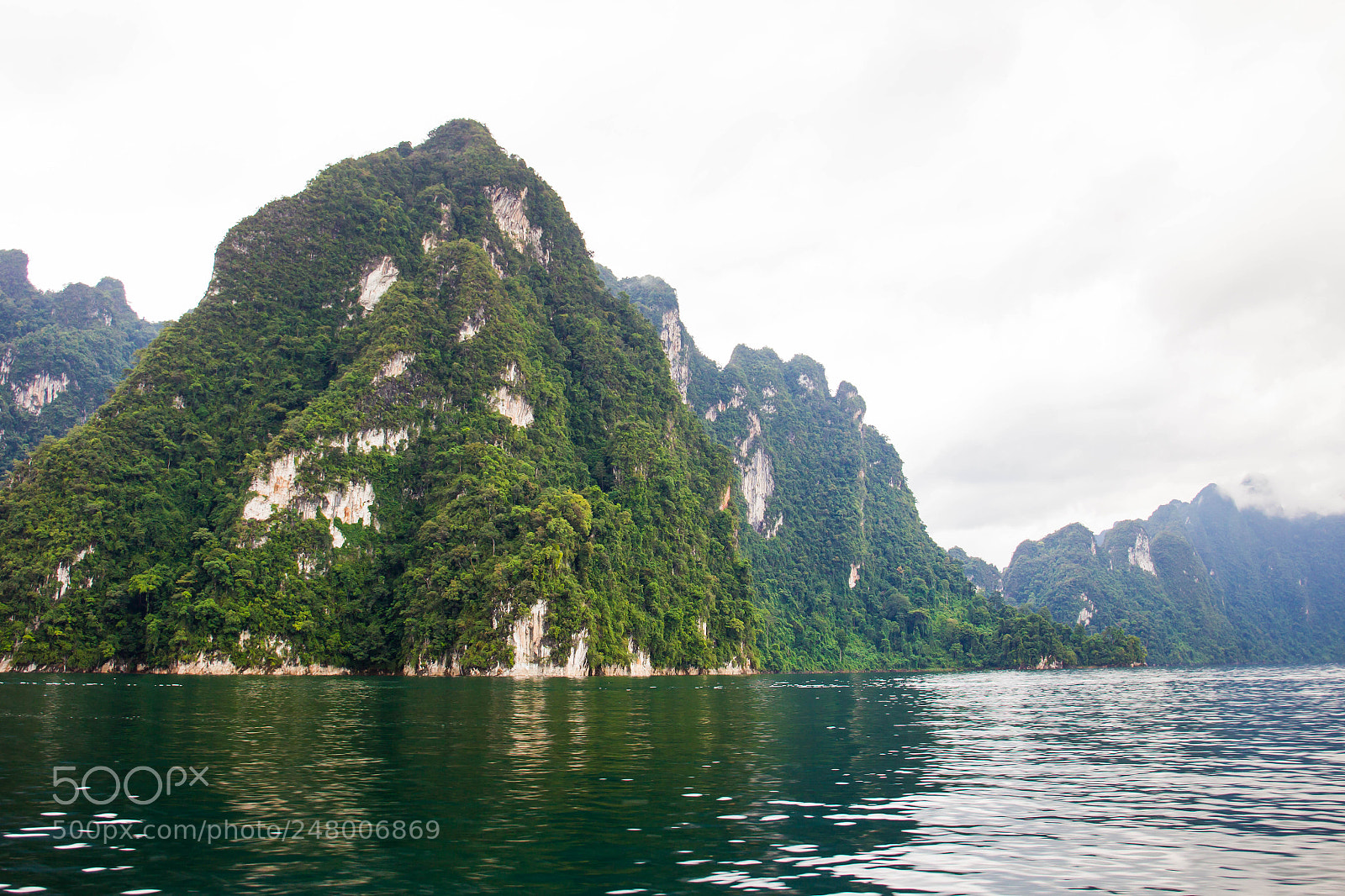 Canon EOS-1D Mark IV sample photo. Lake photography