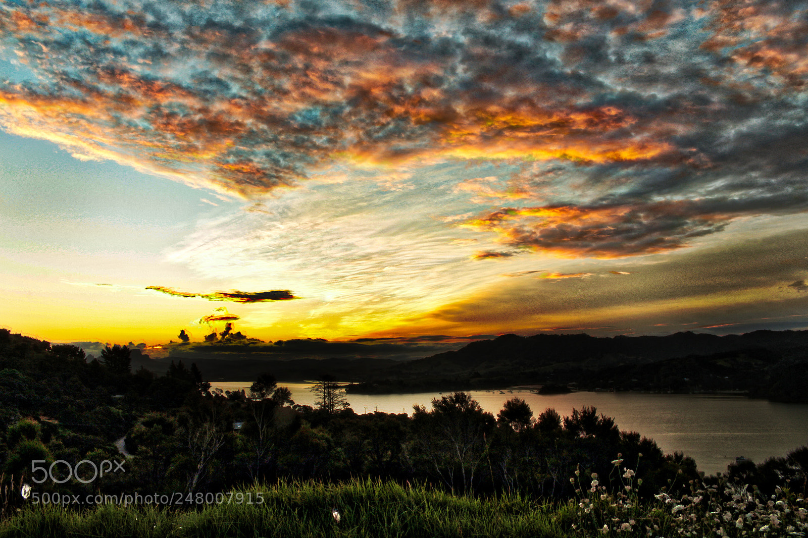 Canon EOS 700D (EOS Rebel T5i / EOS Kiss X7i) sample photo. Whangaroa sunset photography