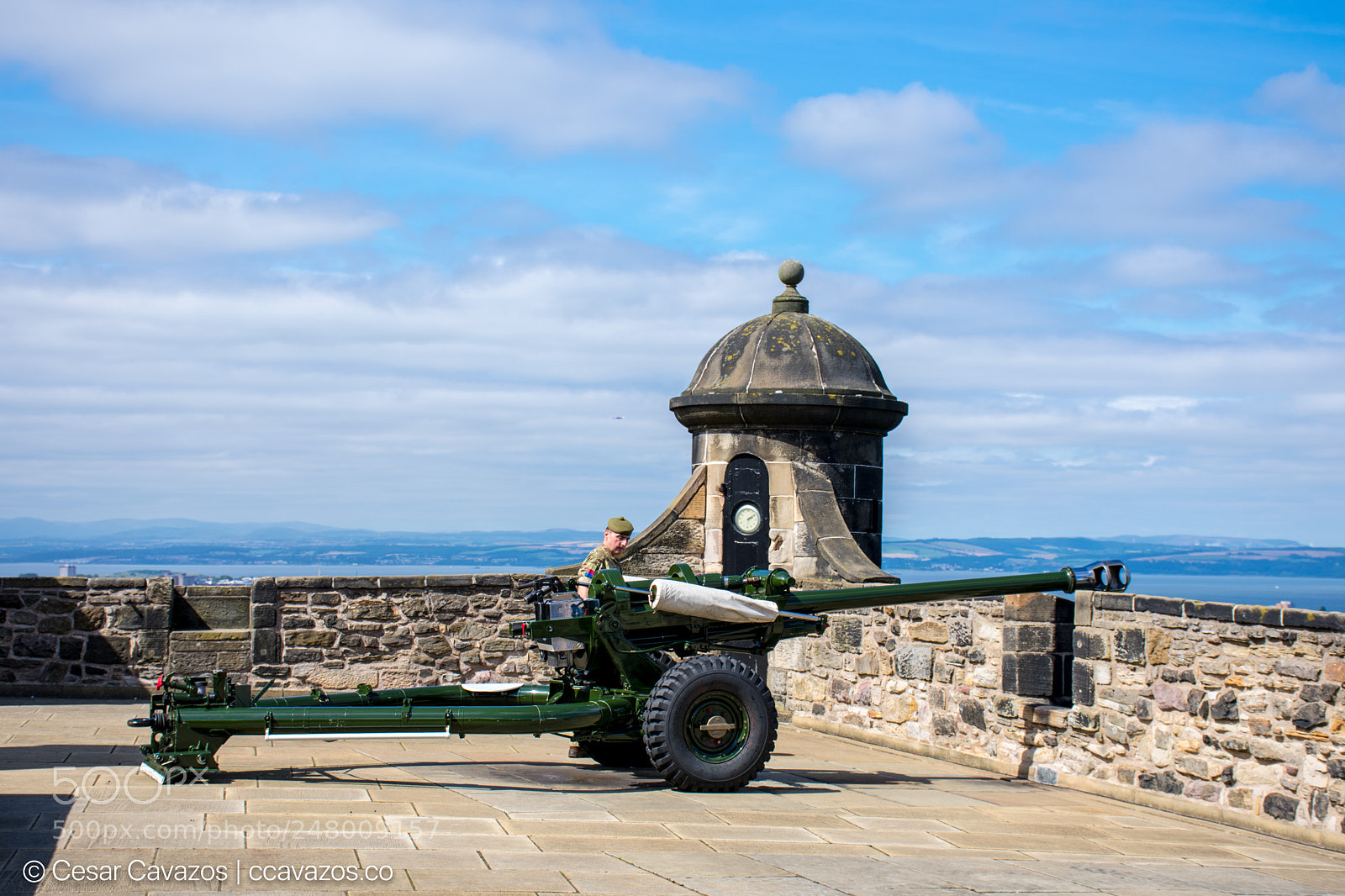 Nikon D3400 sample photo. One o'clock gun photography