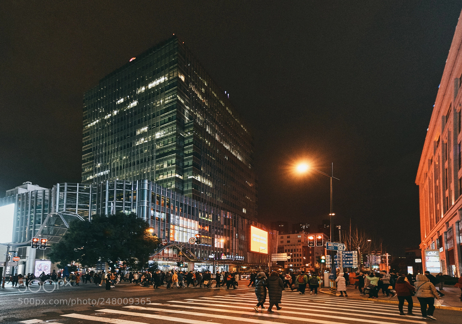 Canon EOS 5DS sample photo. Night photography