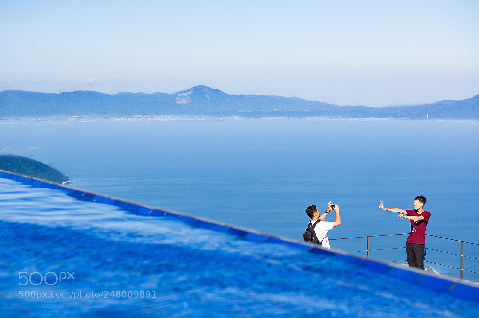 Sony Alpha NEX-6 sample photo. Biwa lake terrace photography