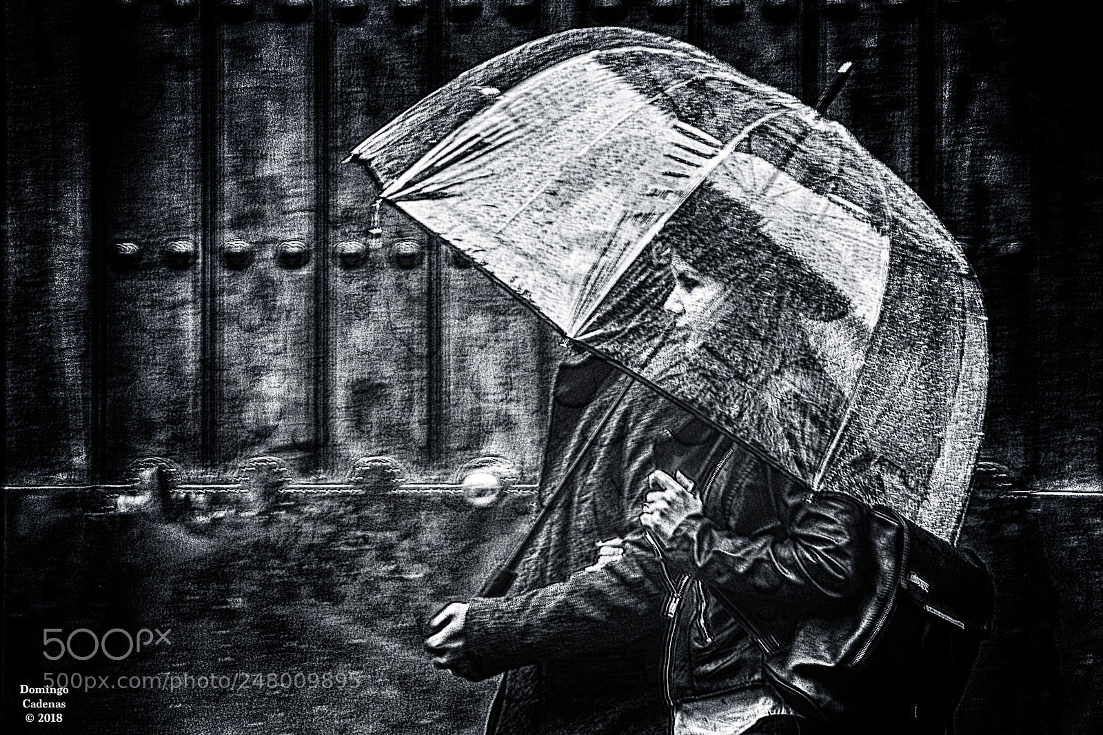 Olympus OM-D E-M10 II sample photo. La lluvia en sevilla photography