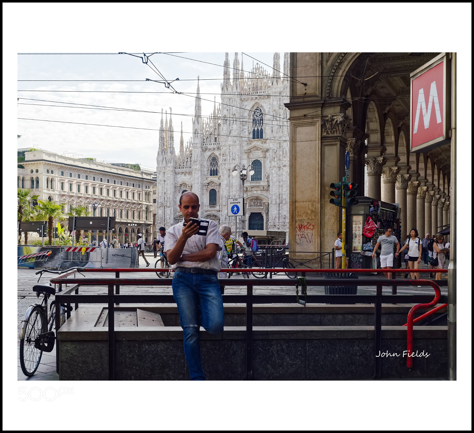 Panasonic Lumix DMC-GX8 sample photo. Milano (73) photography