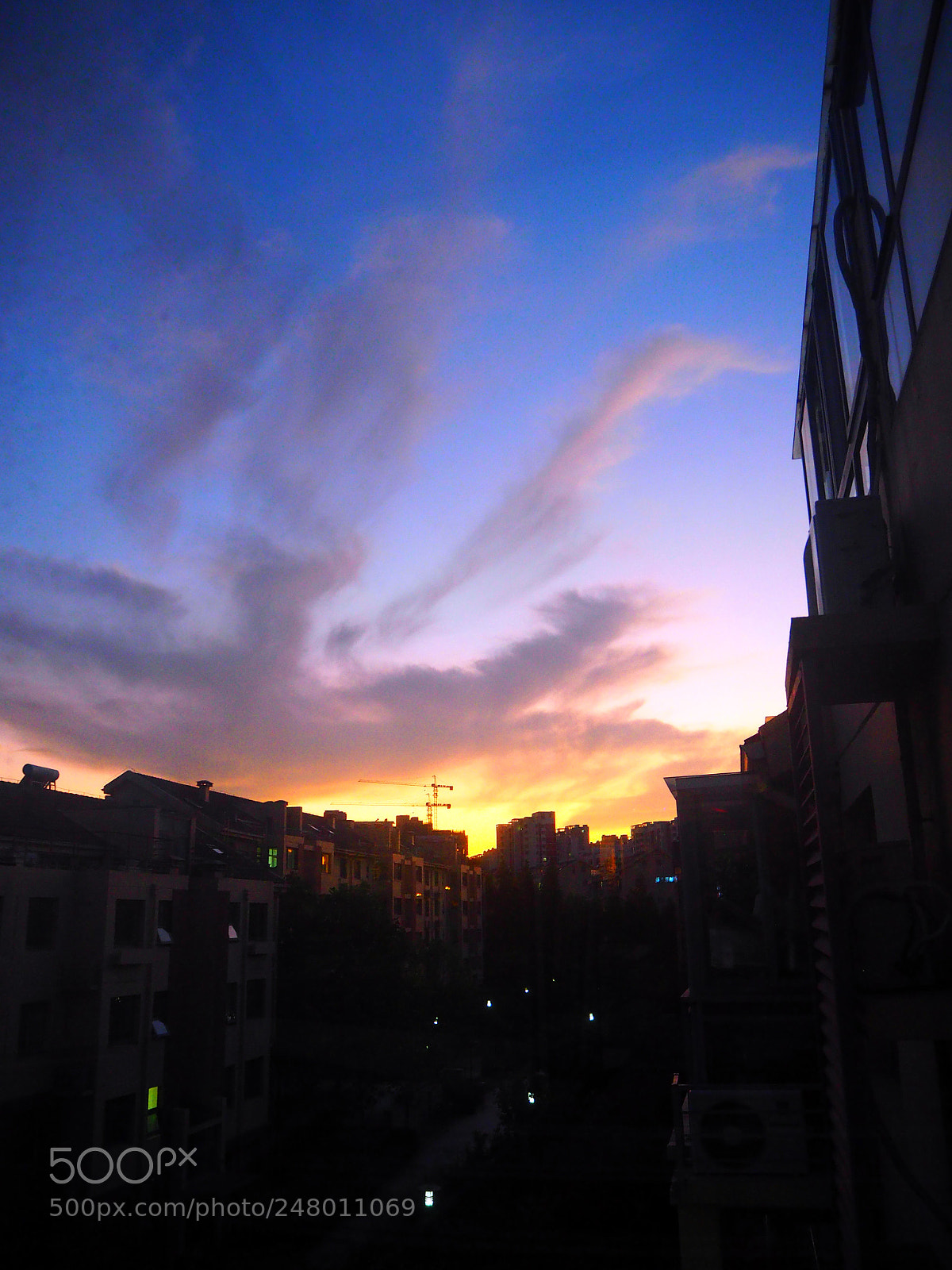 Olympus OM-D E-M10 II sample photo. Sunset photography