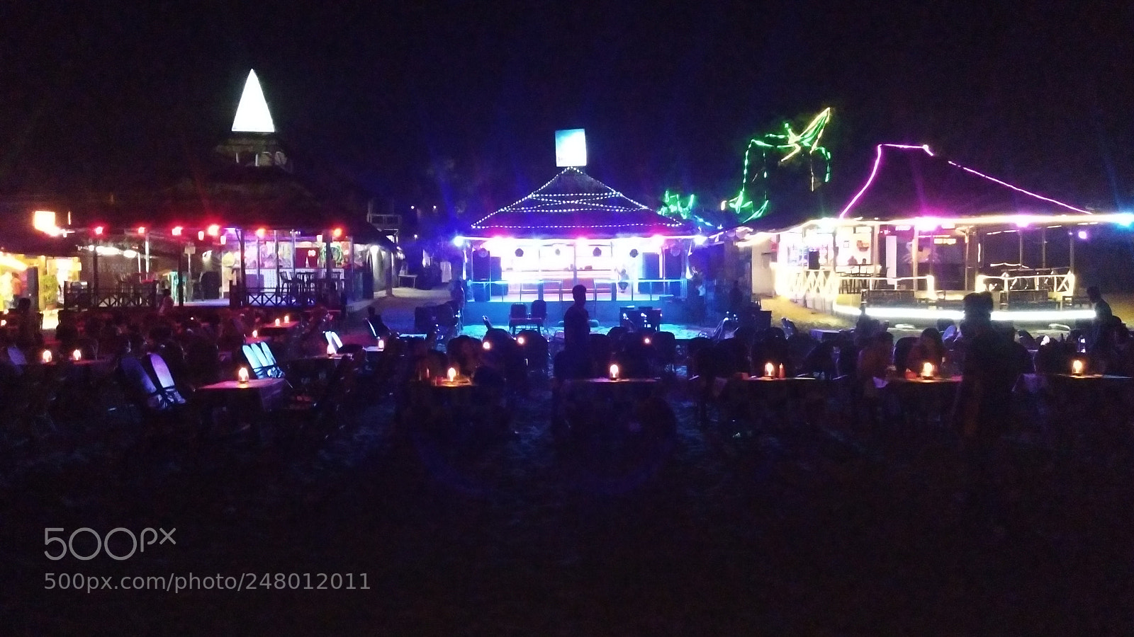 Motorola Moto G (5) Plus sample photo. Nightlife at baga photography