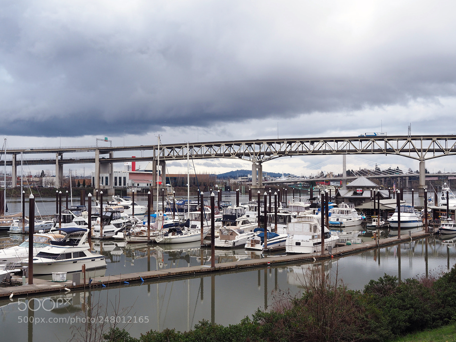Olympus OM-D E-M10 II sample photo. Pier photography