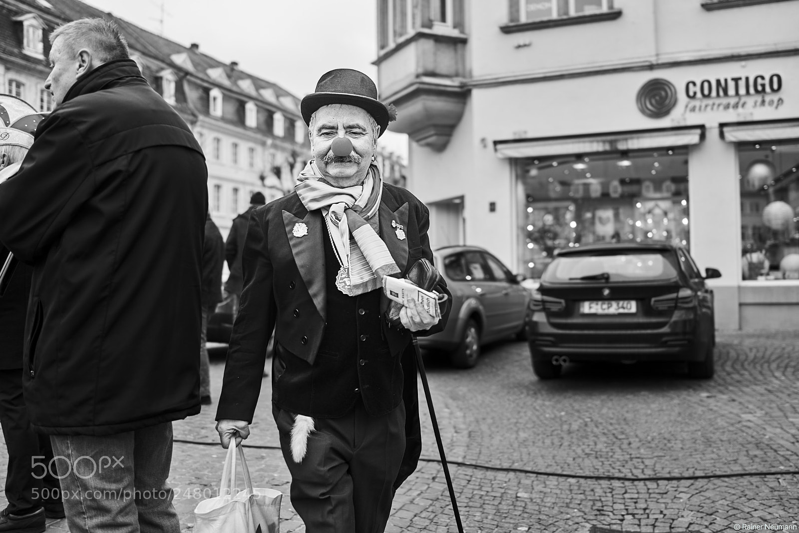 Sony Cyber-shot DSC-RX1R II sample photo. Mann 327 b&w photography