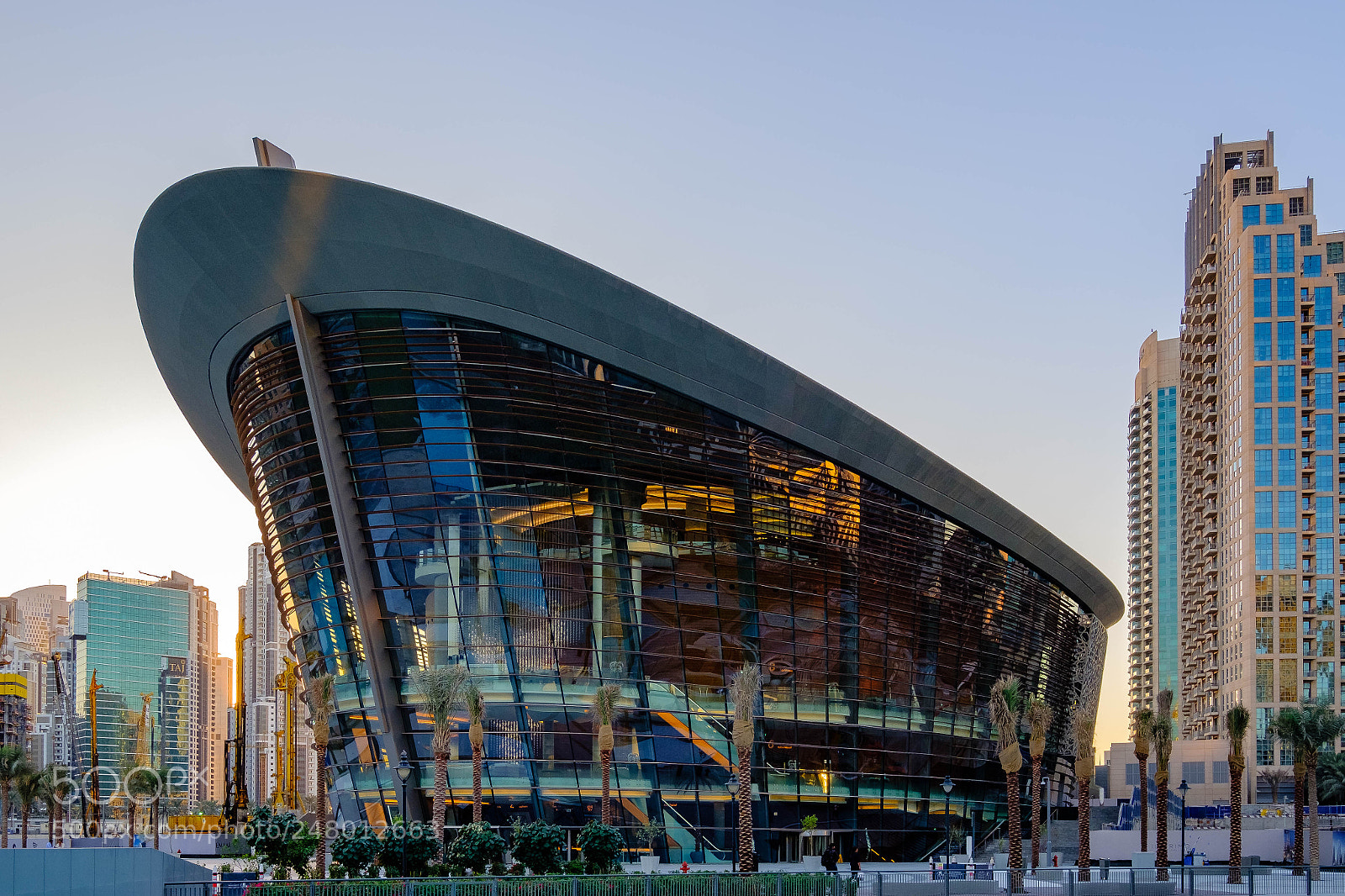 Fujifilm X-T2 sample photo. Dubai opera photography