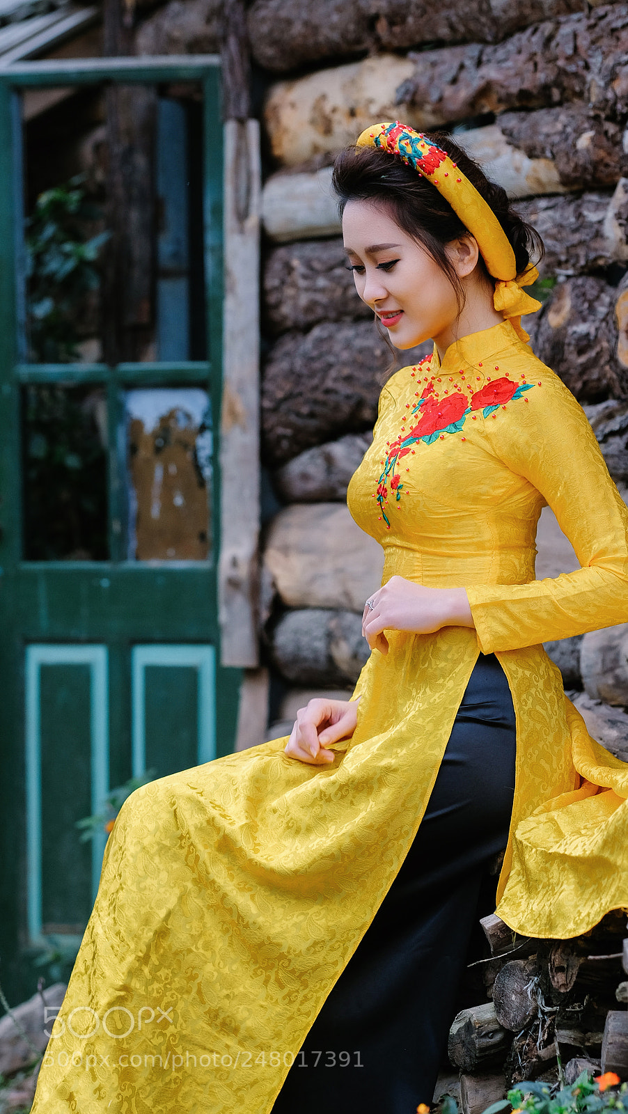 Fujifilm X-T1 sample photo. Long dress photography