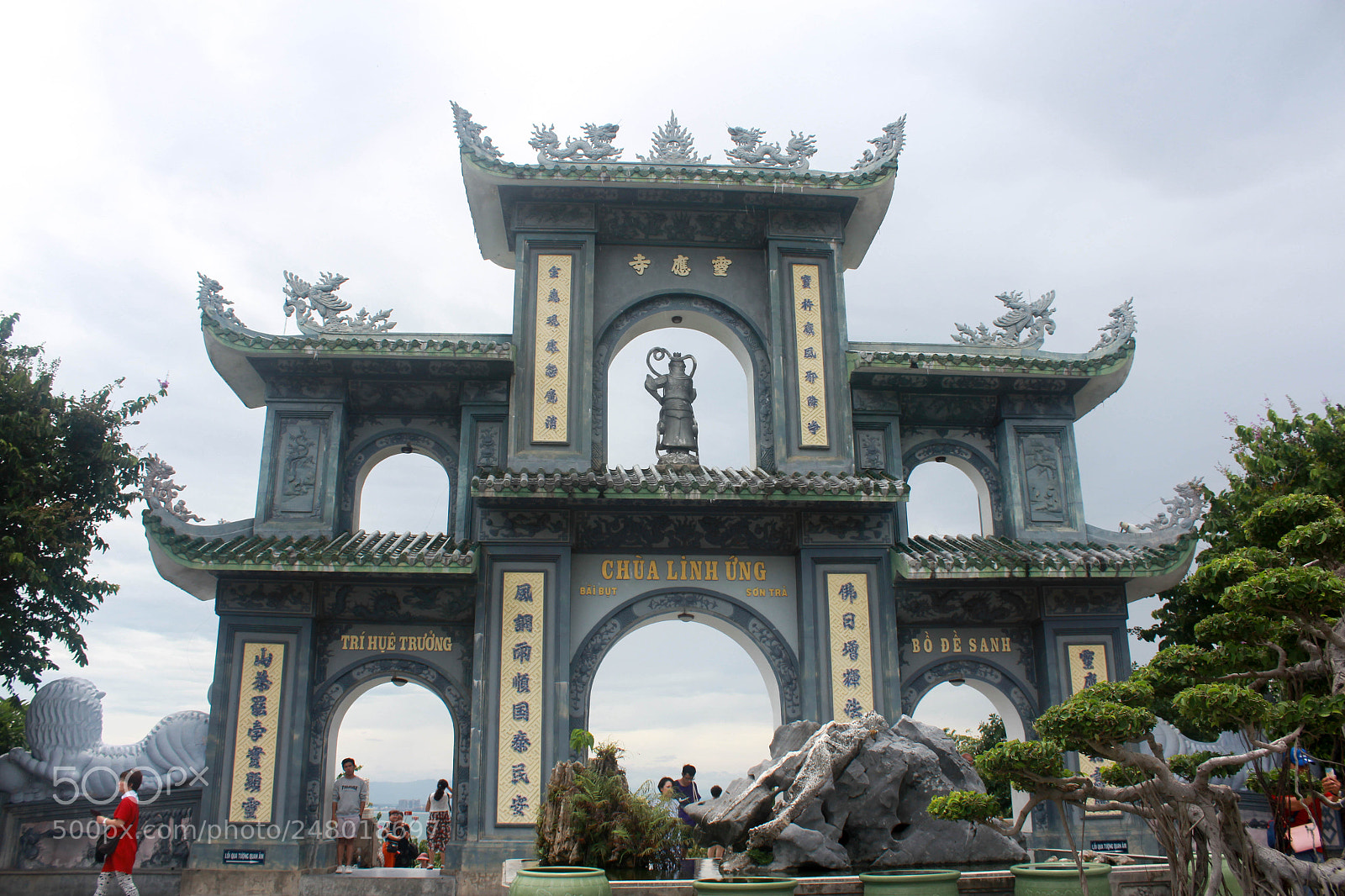 Canon EOS 60D sample photo. Linh ung pagoda in photography