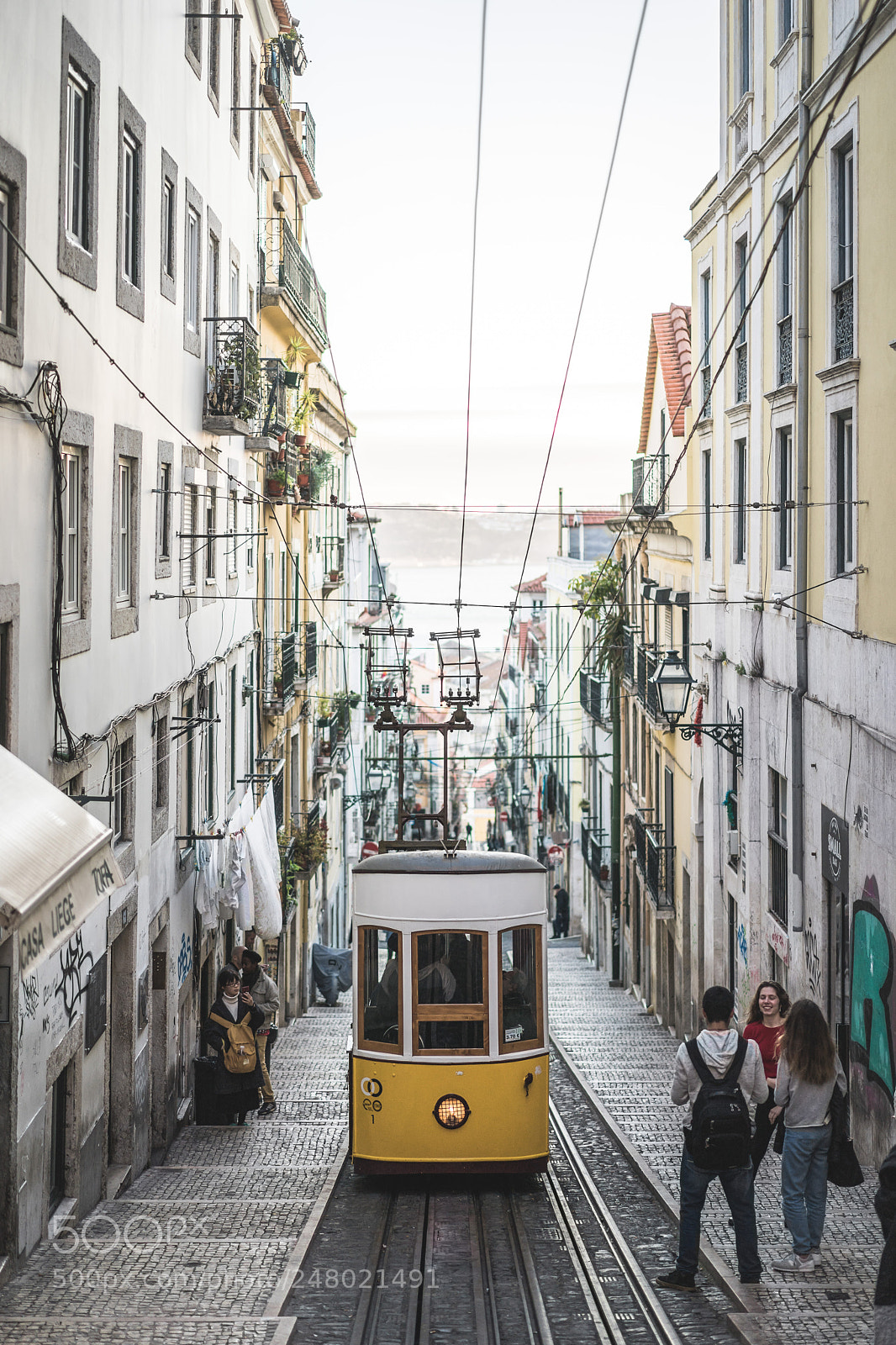 Sony a7 II sample photo. Elevador da bica photography