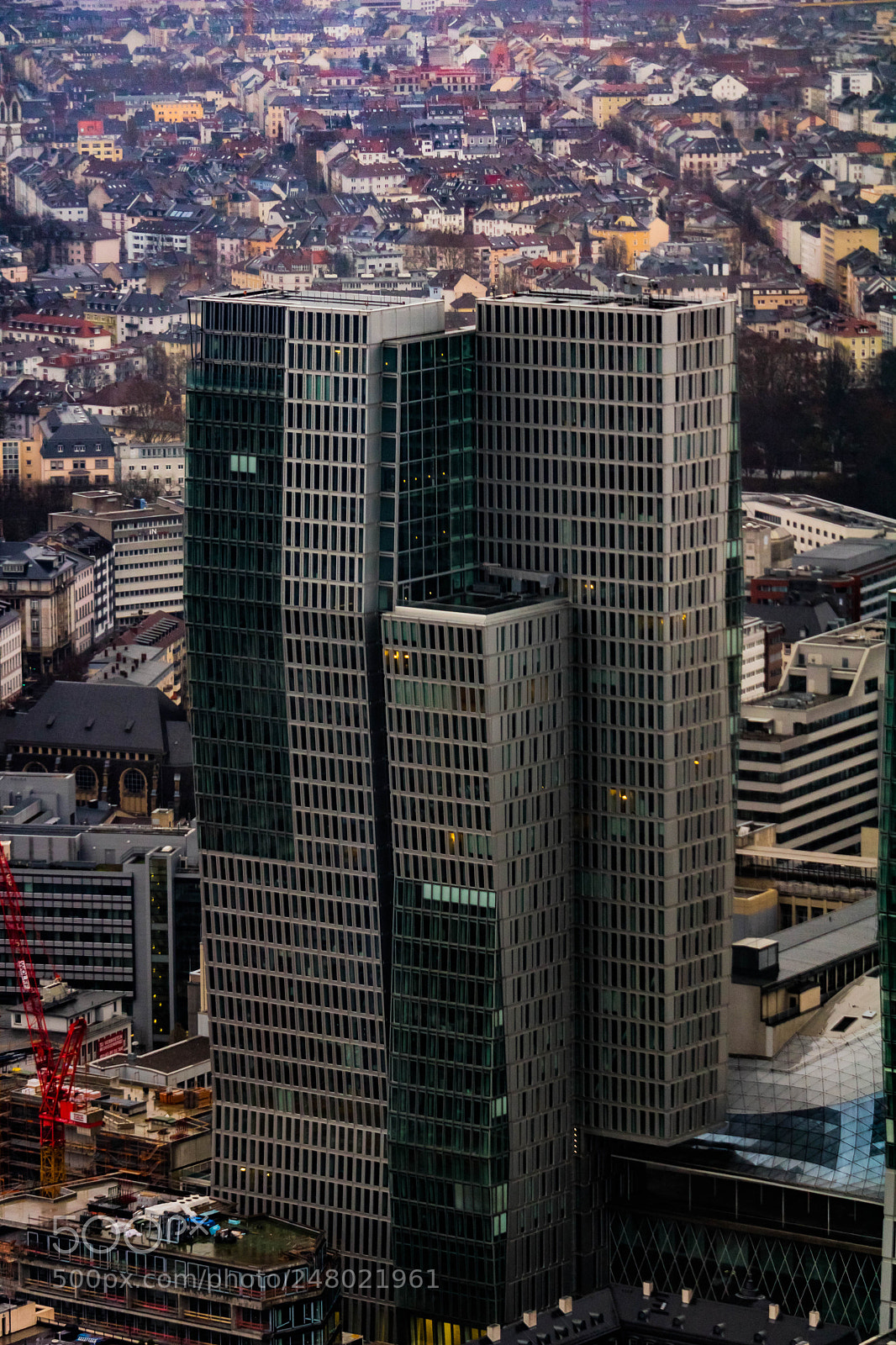 Canon EOS 750D (EOS Rebel T6i / EOS Kiss X8i) sample photo. Frankfurt skyscraper photography