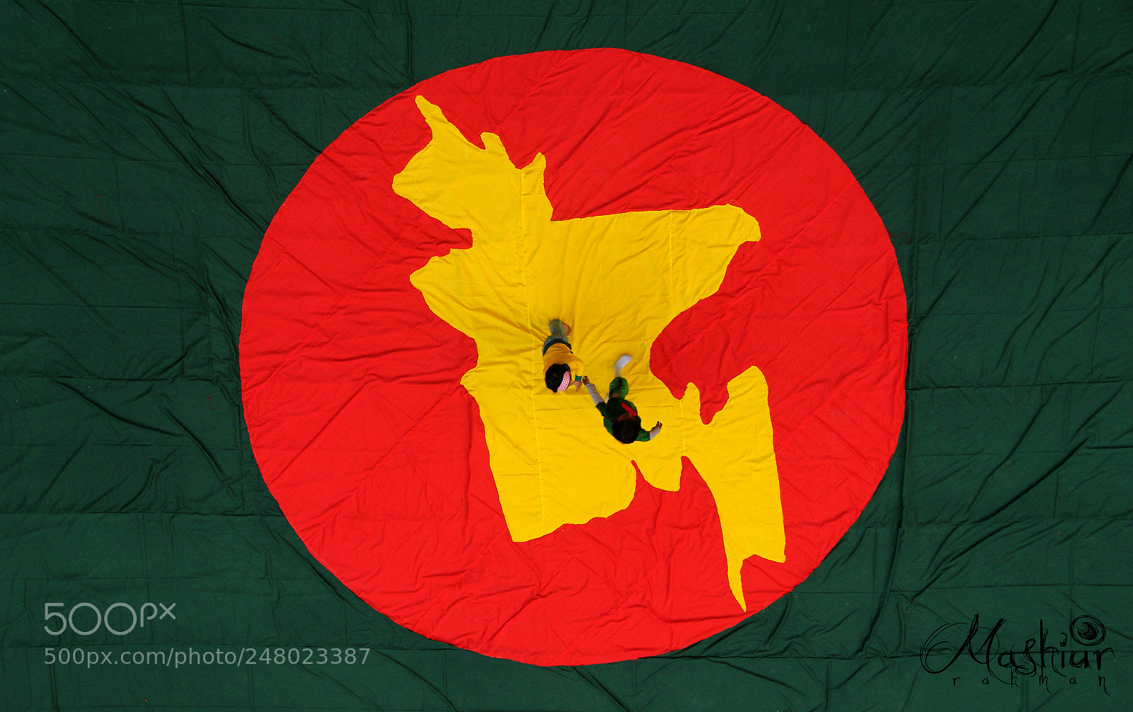 Canon EOS 60D sample photo. Old flag of bangladesh photography