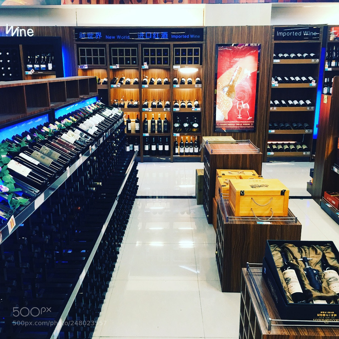Apple iPhone 6s Plus sample photo. Wine photography