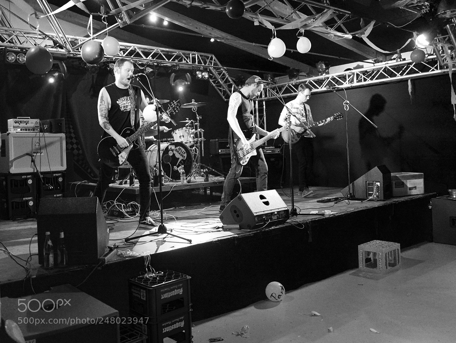 Leica Q (Typ 116) sample photo. Musical energy at a photography