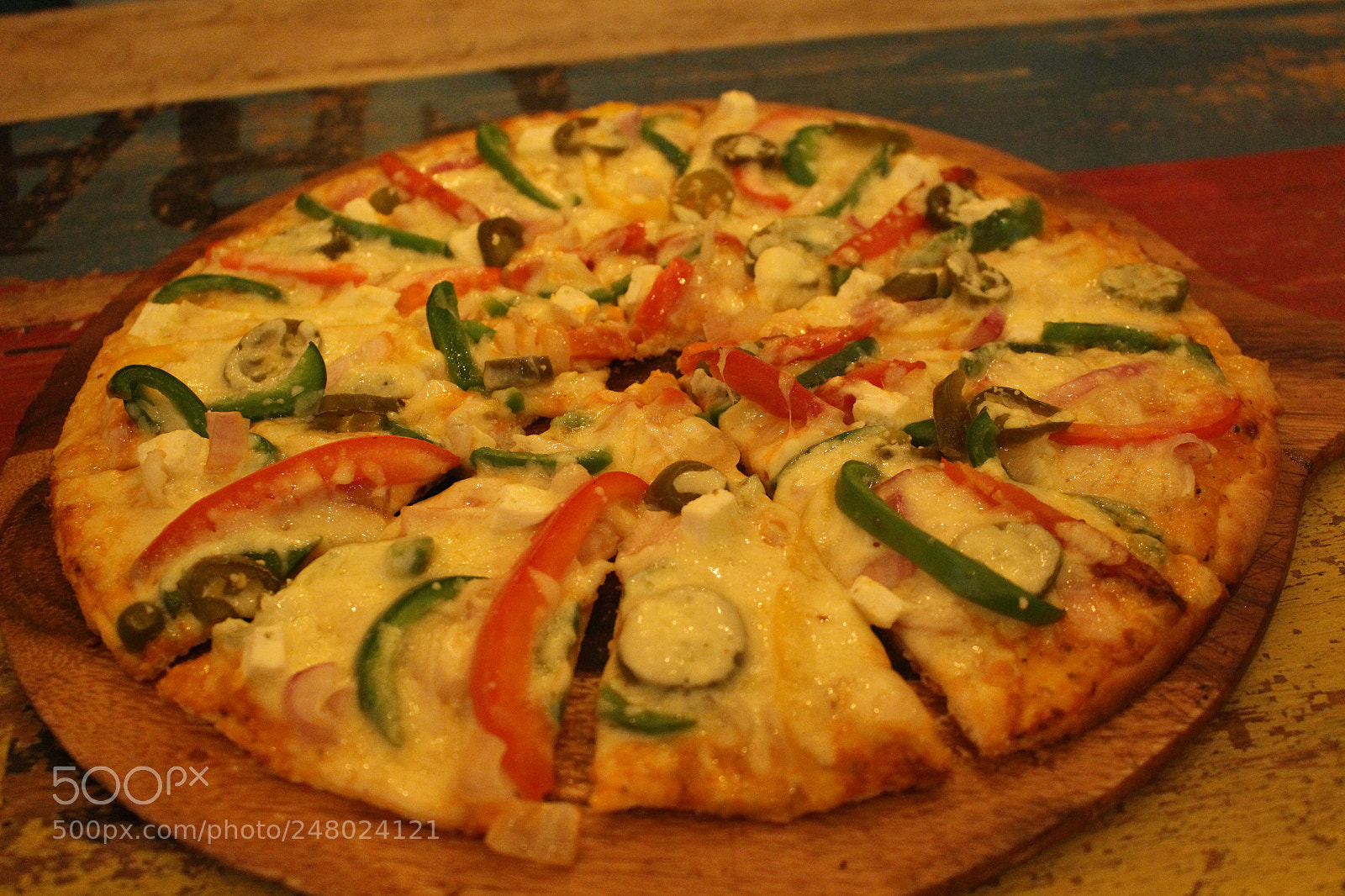 Canon EOS 700D (EOS Rebel T5i / EOS Kiss X7i) sample photo. Love for pizza photography